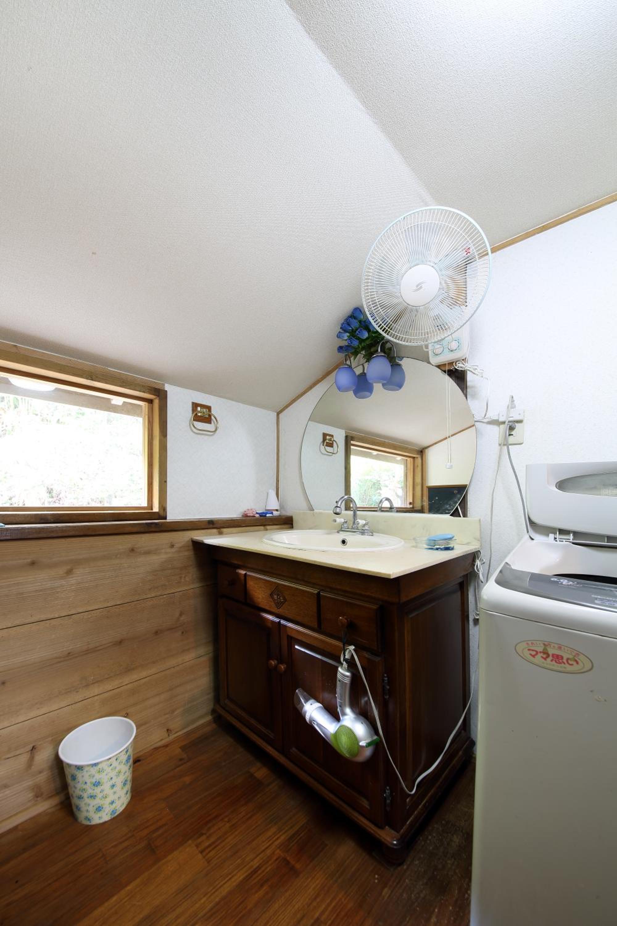 Four-Bedroom House - Photo 37