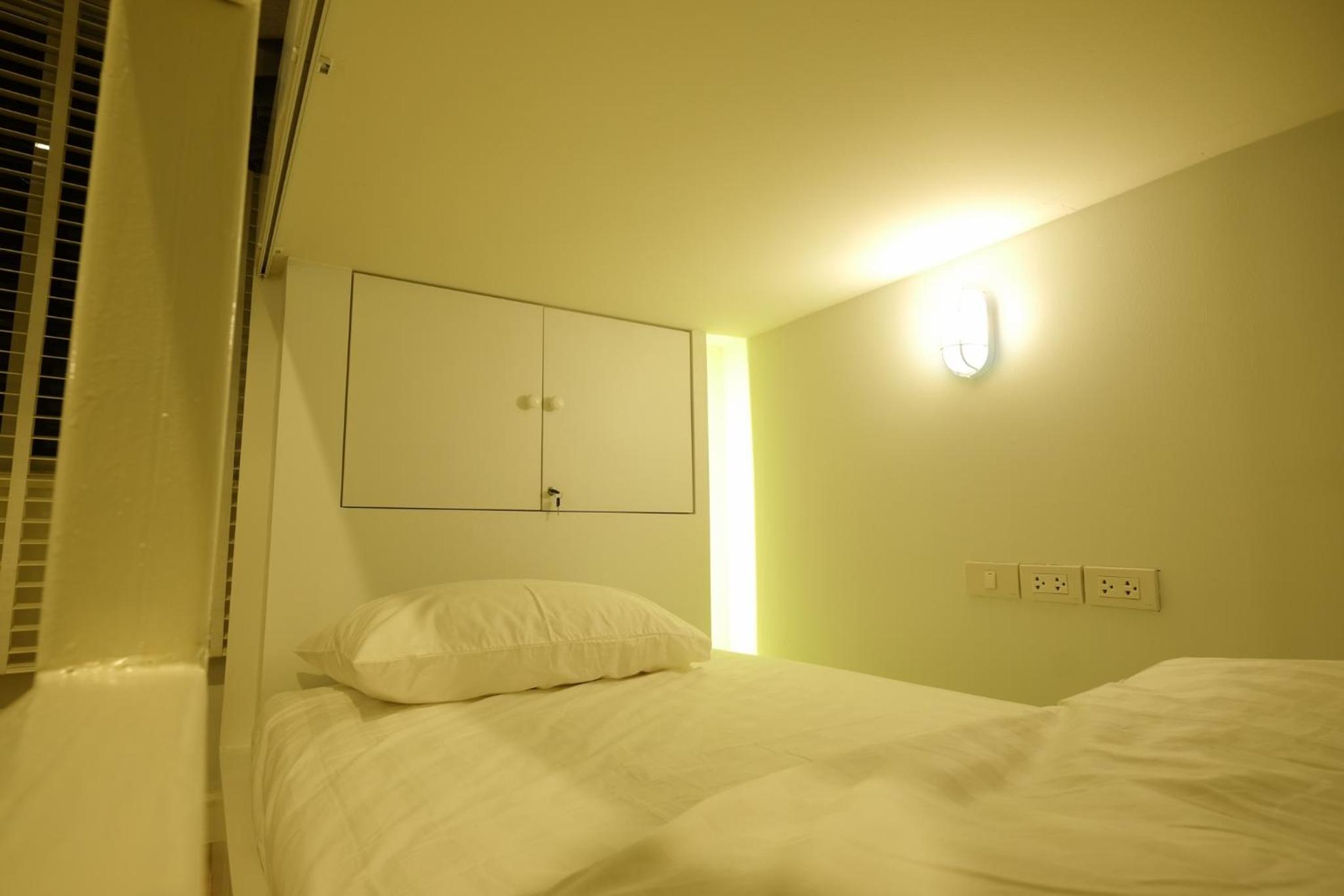 Single Bed in Mixed Dormitory Room photo 2
