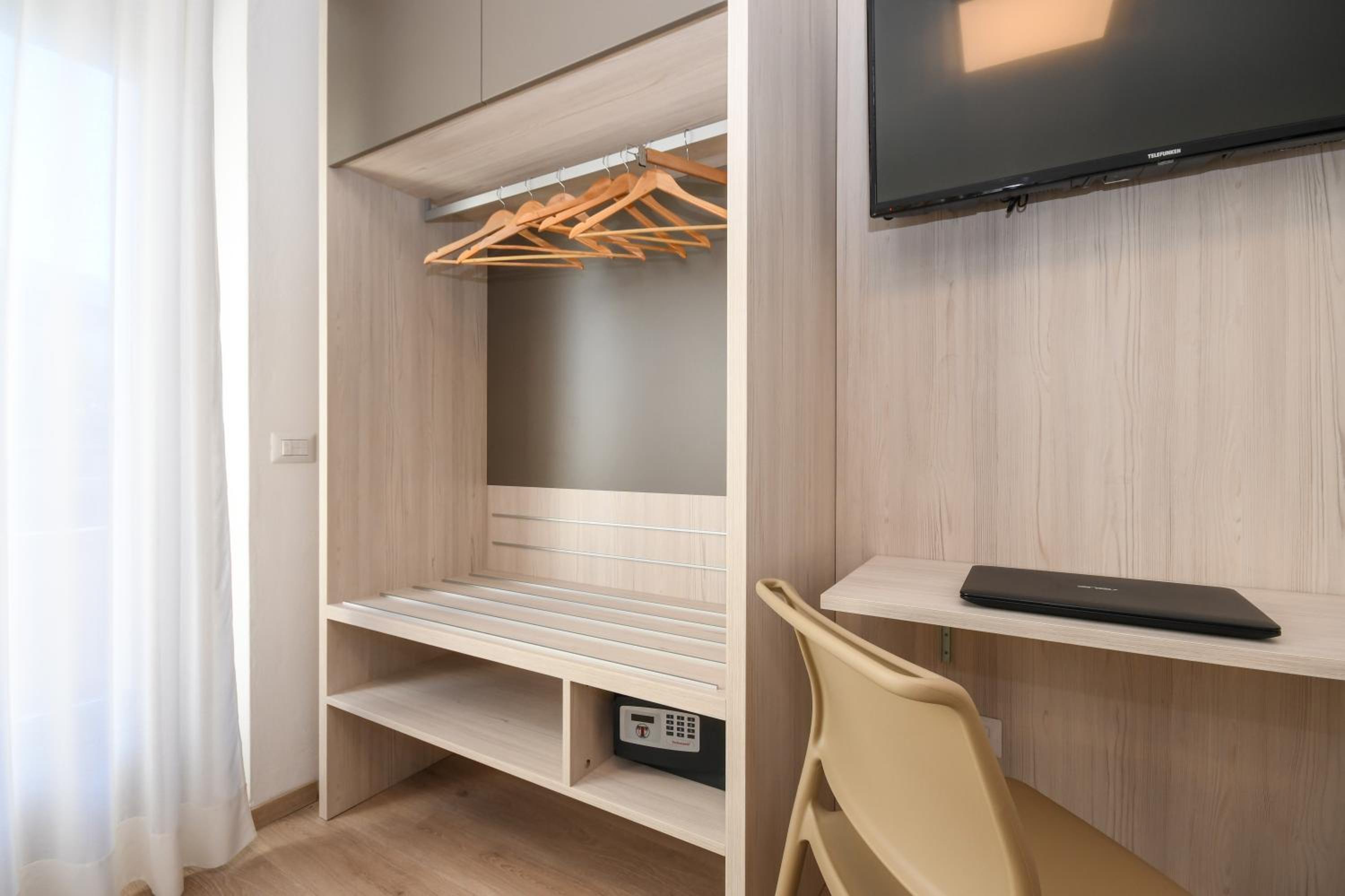 Quadruple Room photo 3