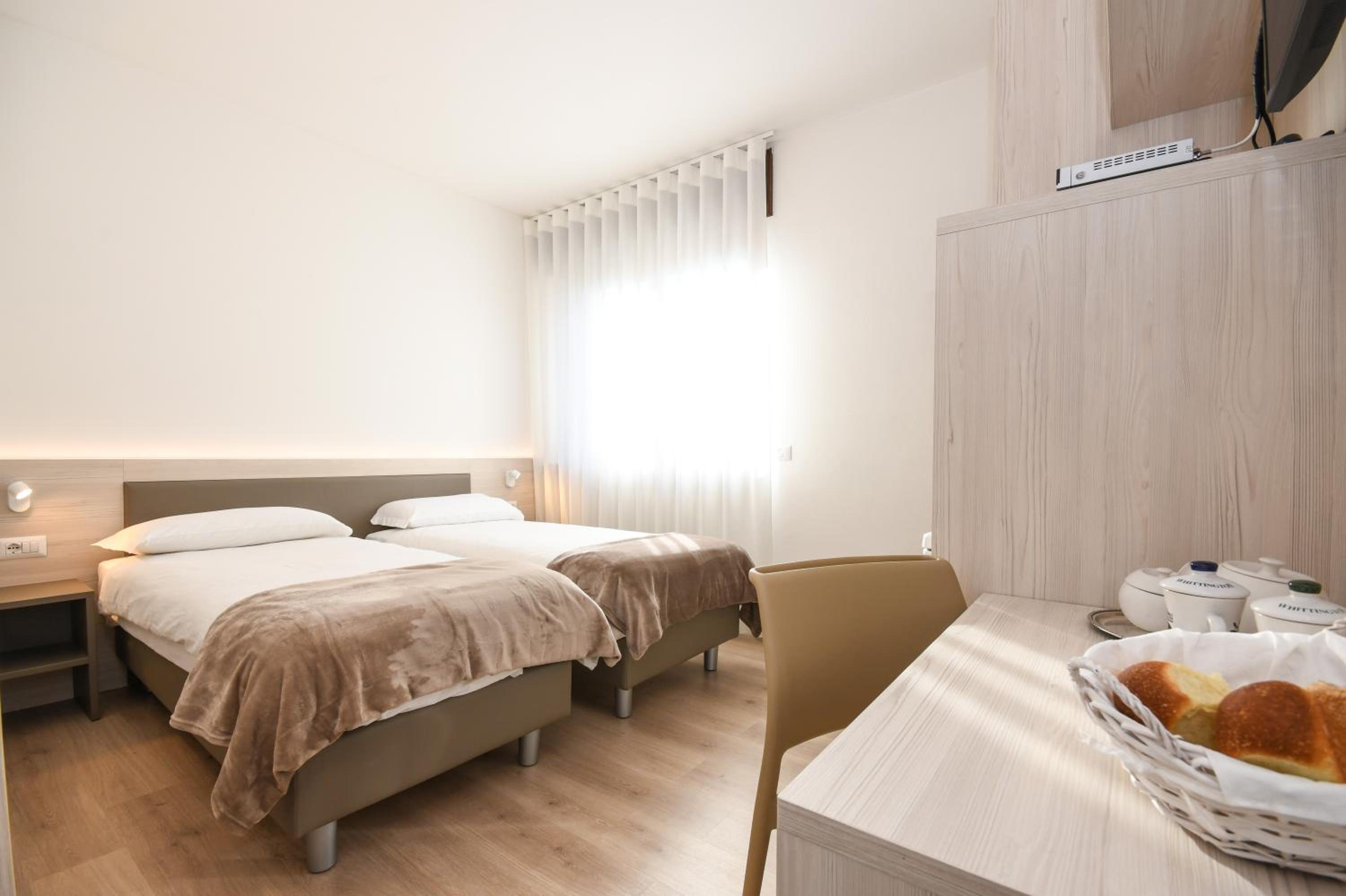 Double or Twin Room photo 1