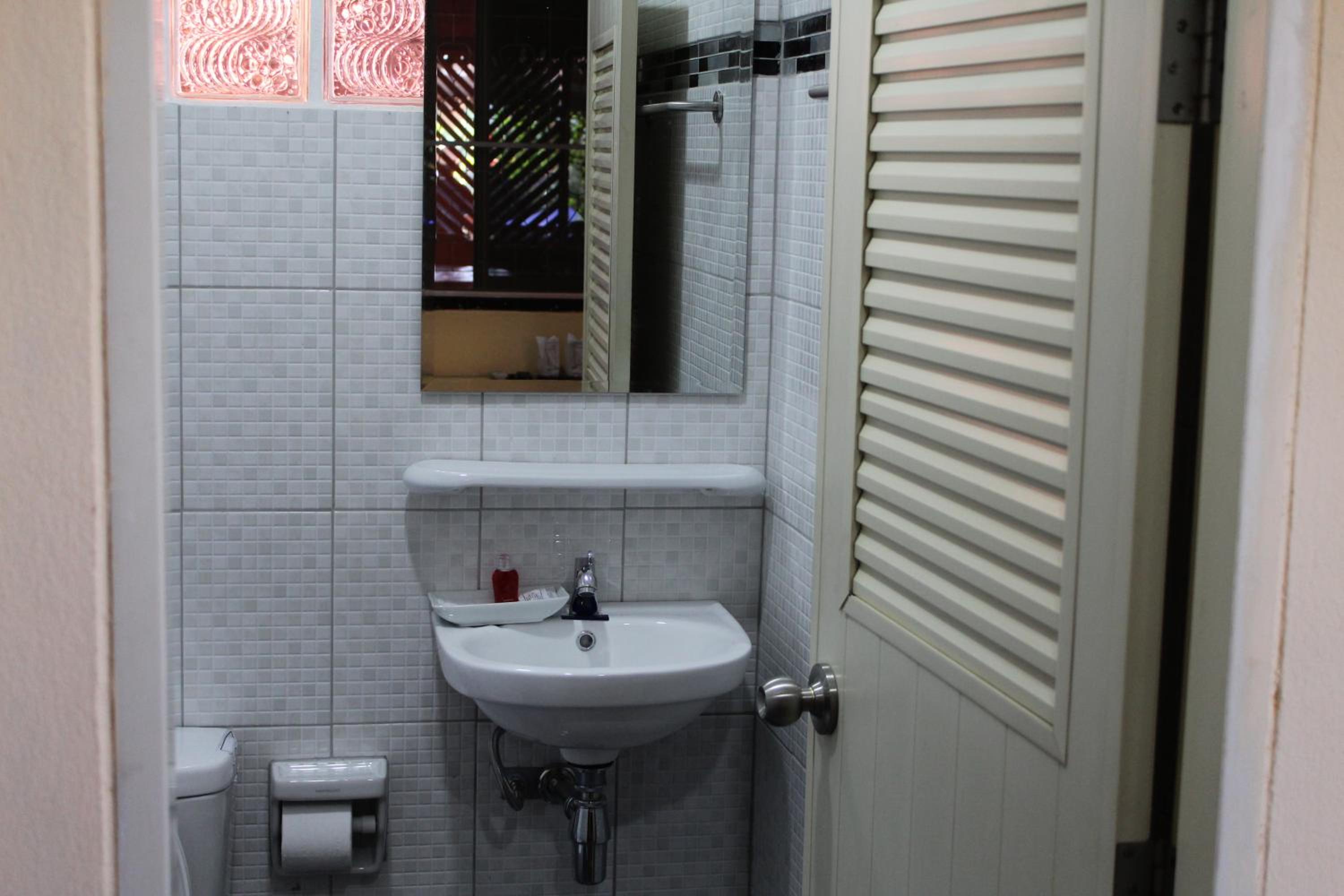 Double Room with Balcony photo 3