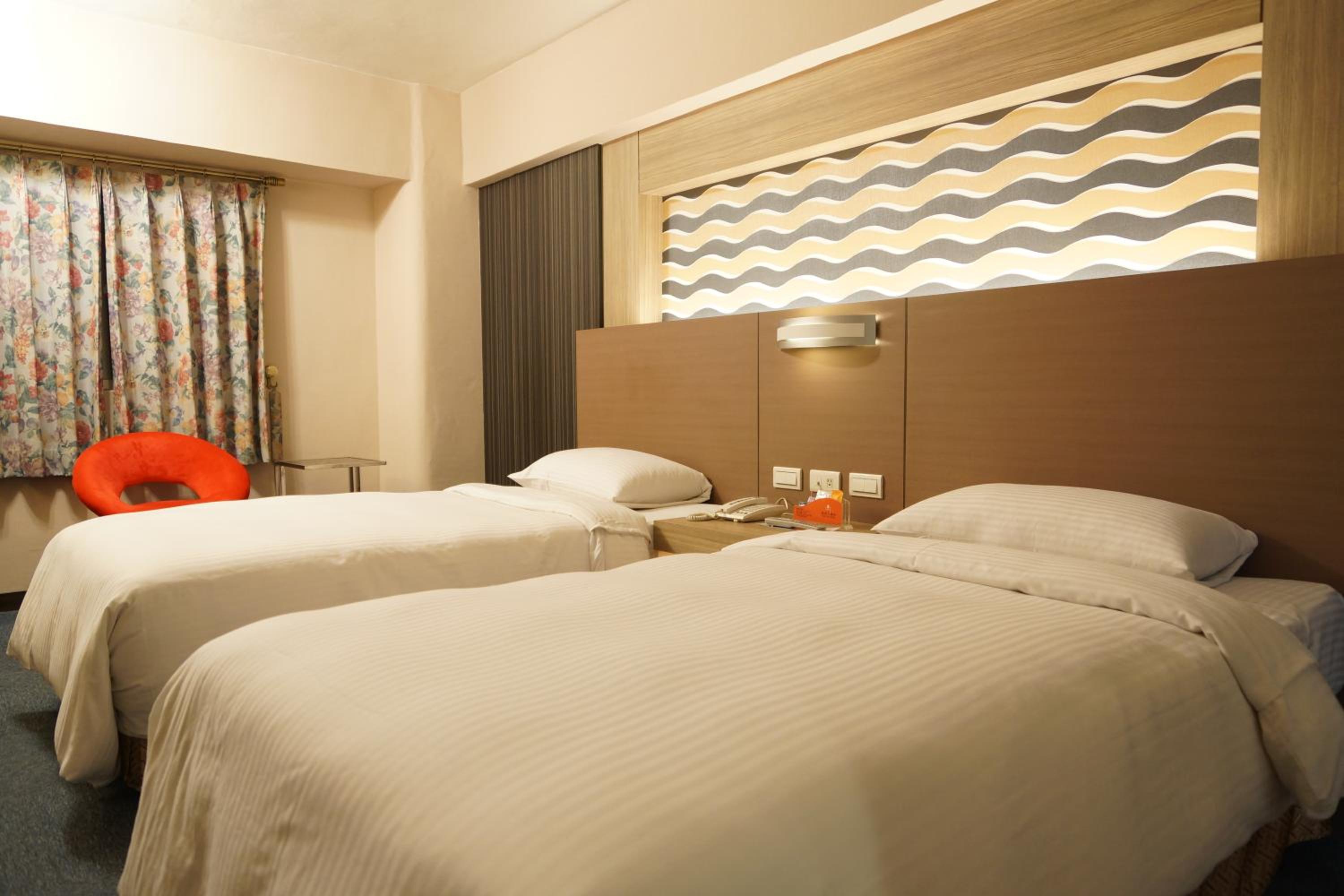 Double Room - Photo 3
