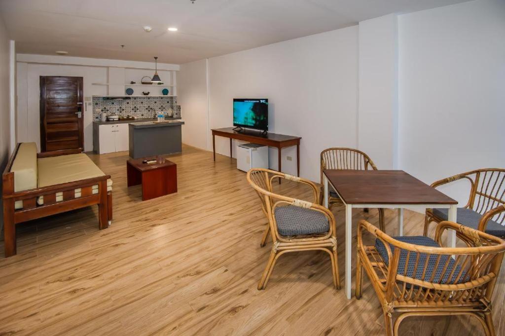 Family Suite with Balcony