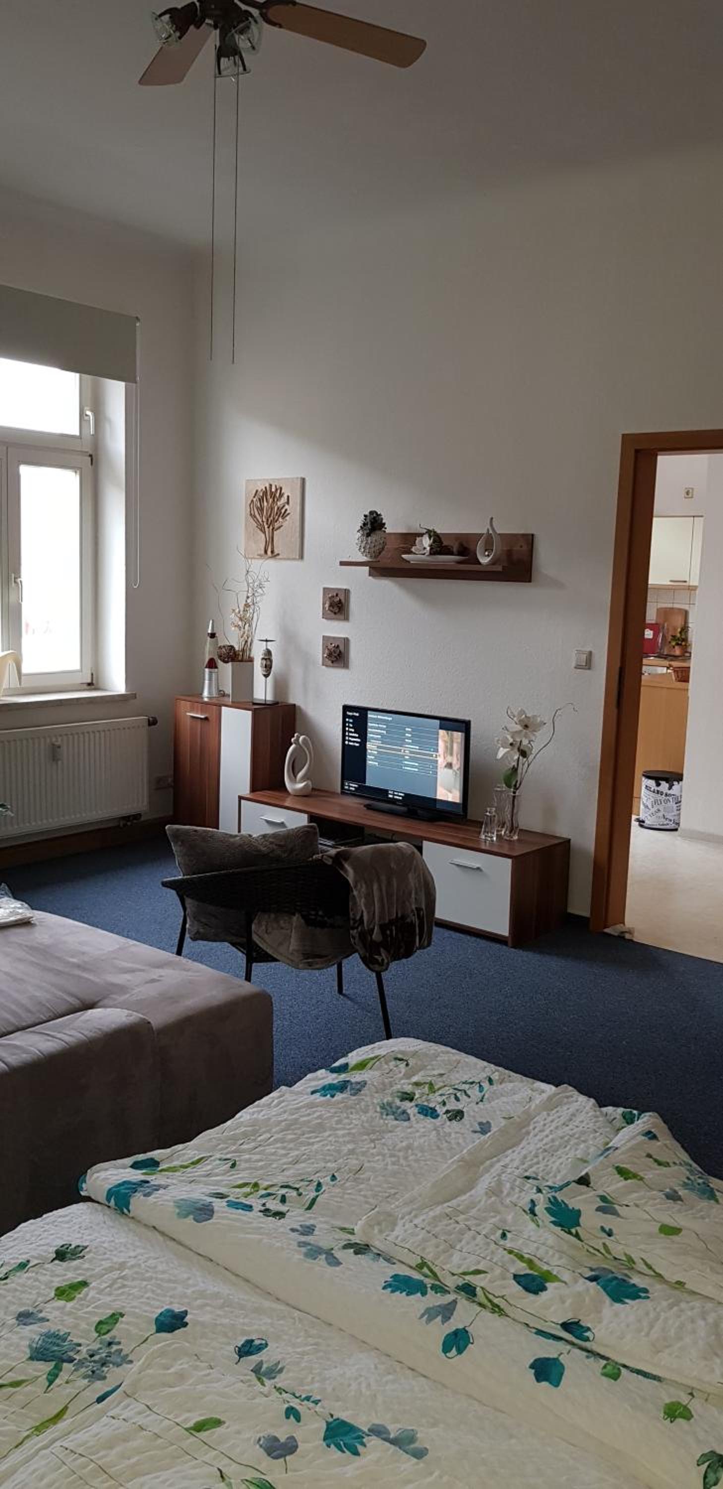 Studio Apartment - Photo 25