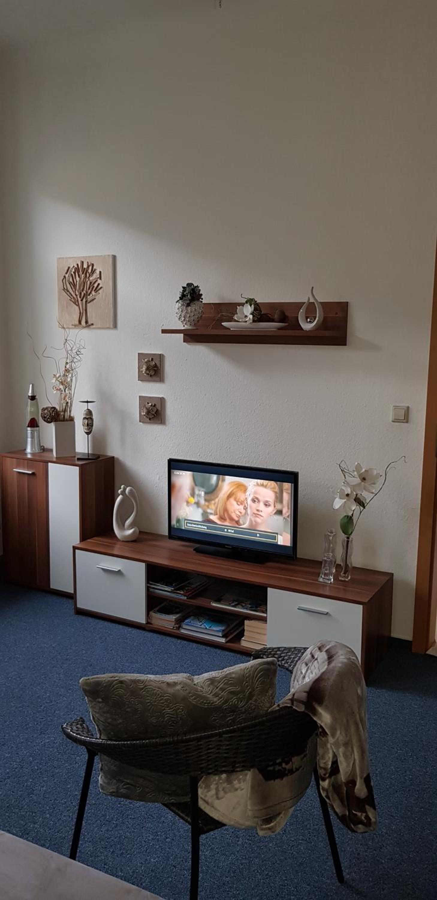 Studio Apartment - Photo 24