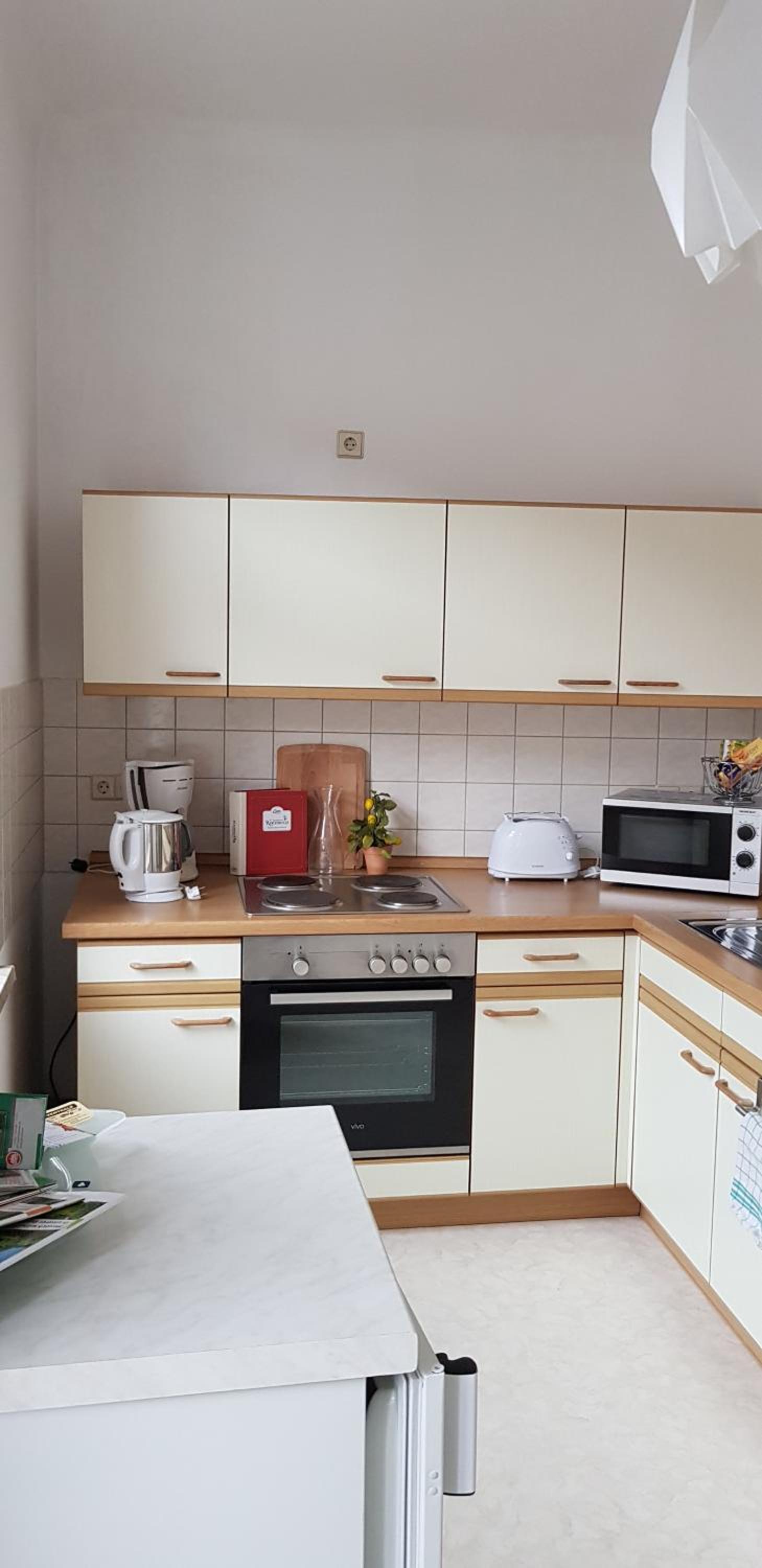 Studio Apartment - Photo 8
