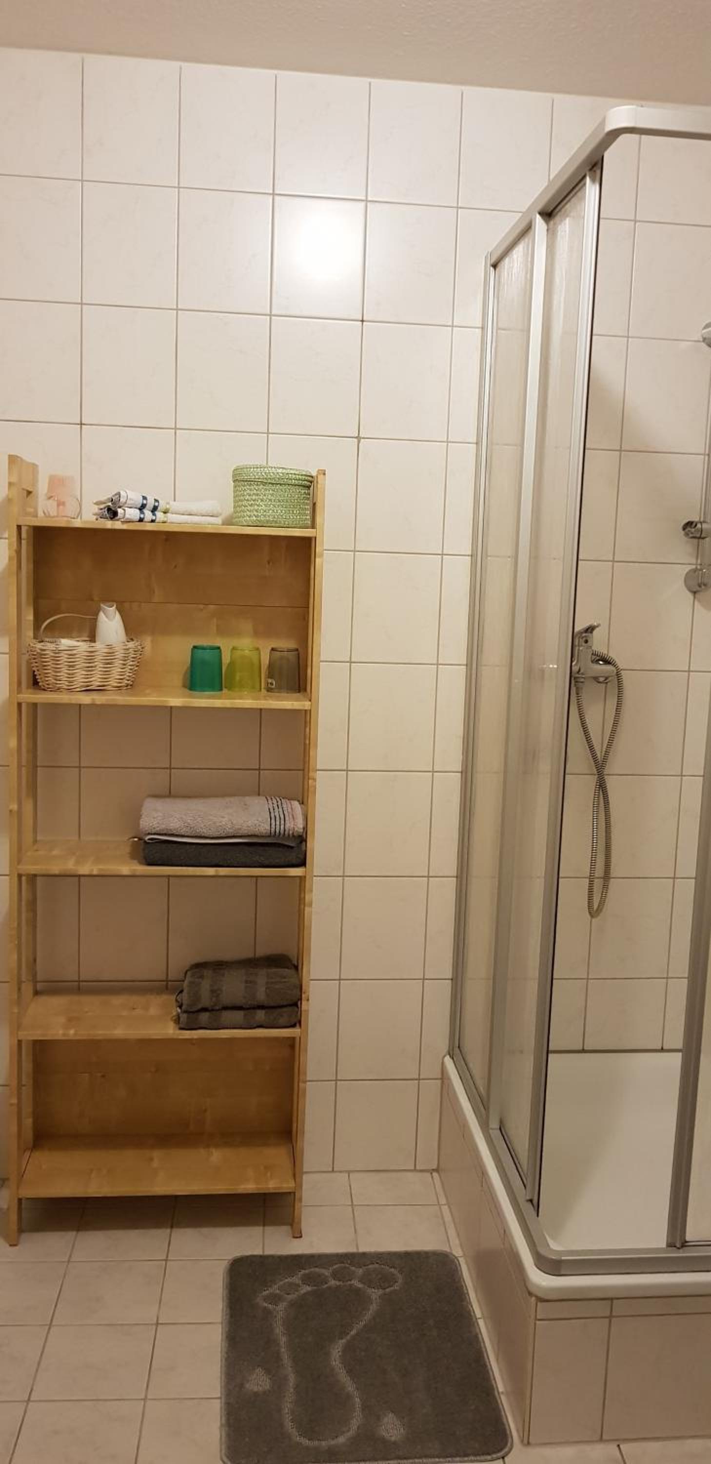Studio Apartment - Photo 15