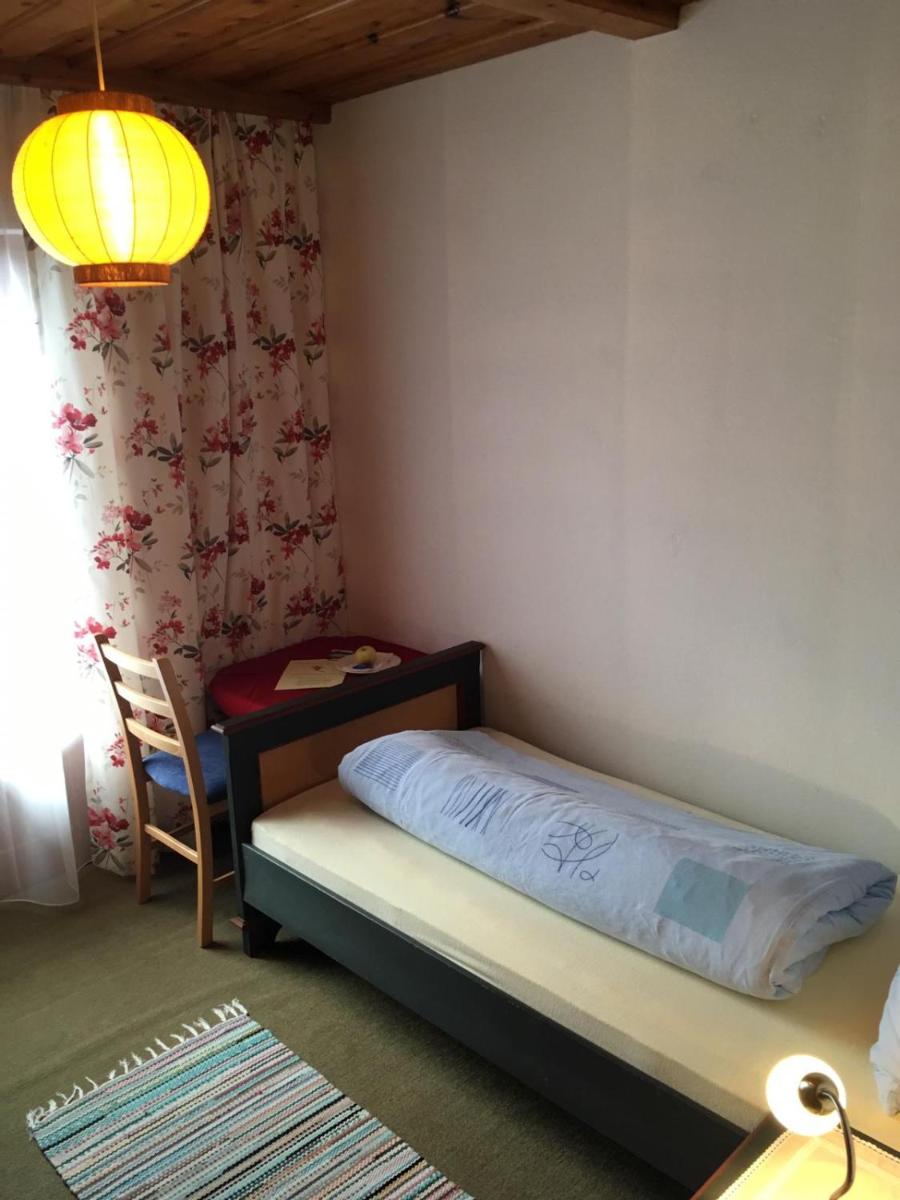 Single Room with Shared Bathroom photo 1