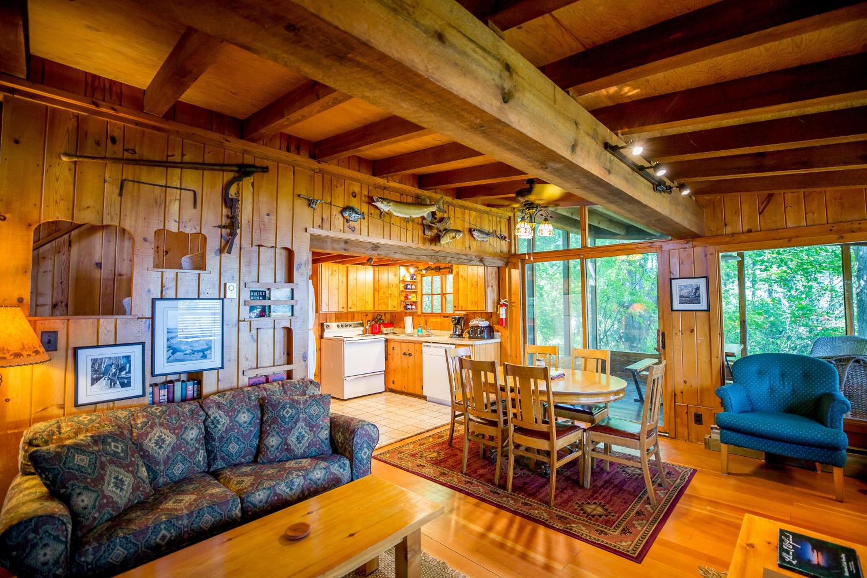 Three-Bedroom House photo 2