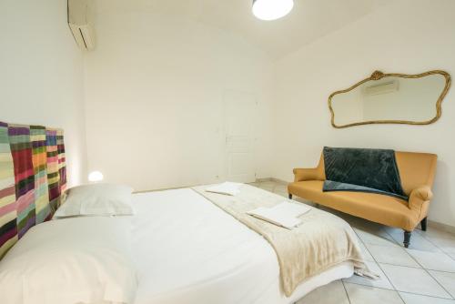 Deluxe Apartment photo 1