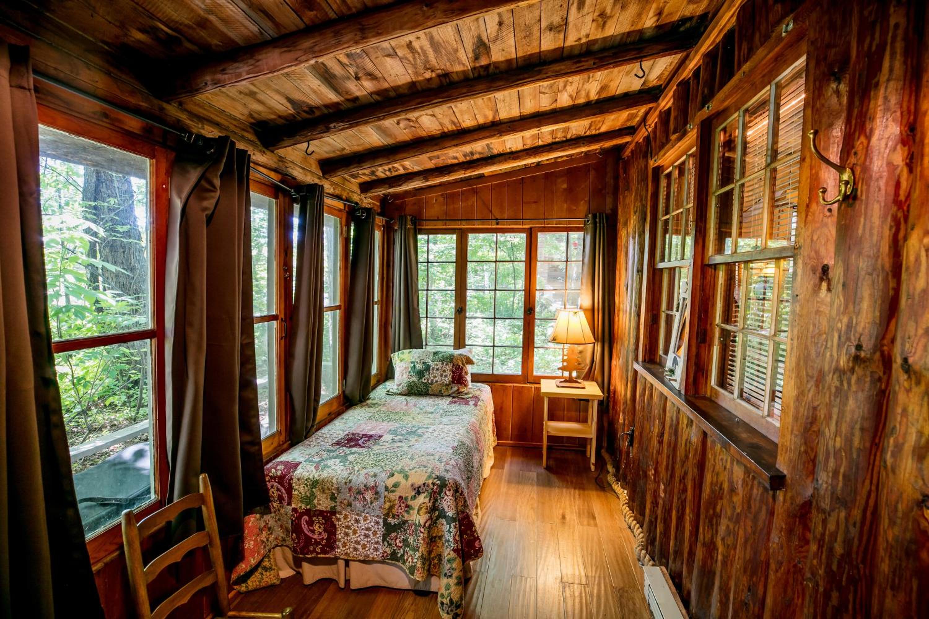 Four-Bedroom House photo 3