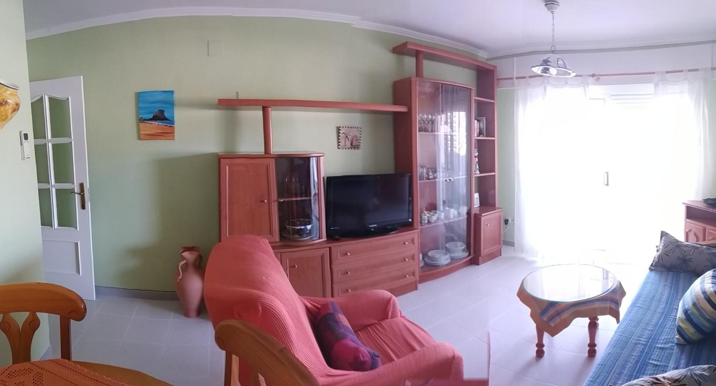 Apartamento de dos habitaciones con vista al mar