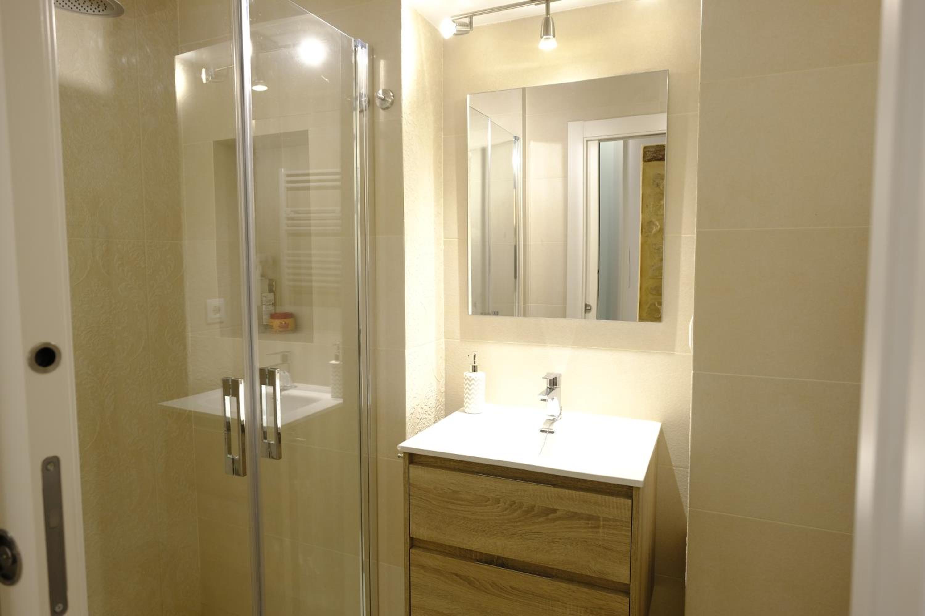 Deluxe Apartment photo 3