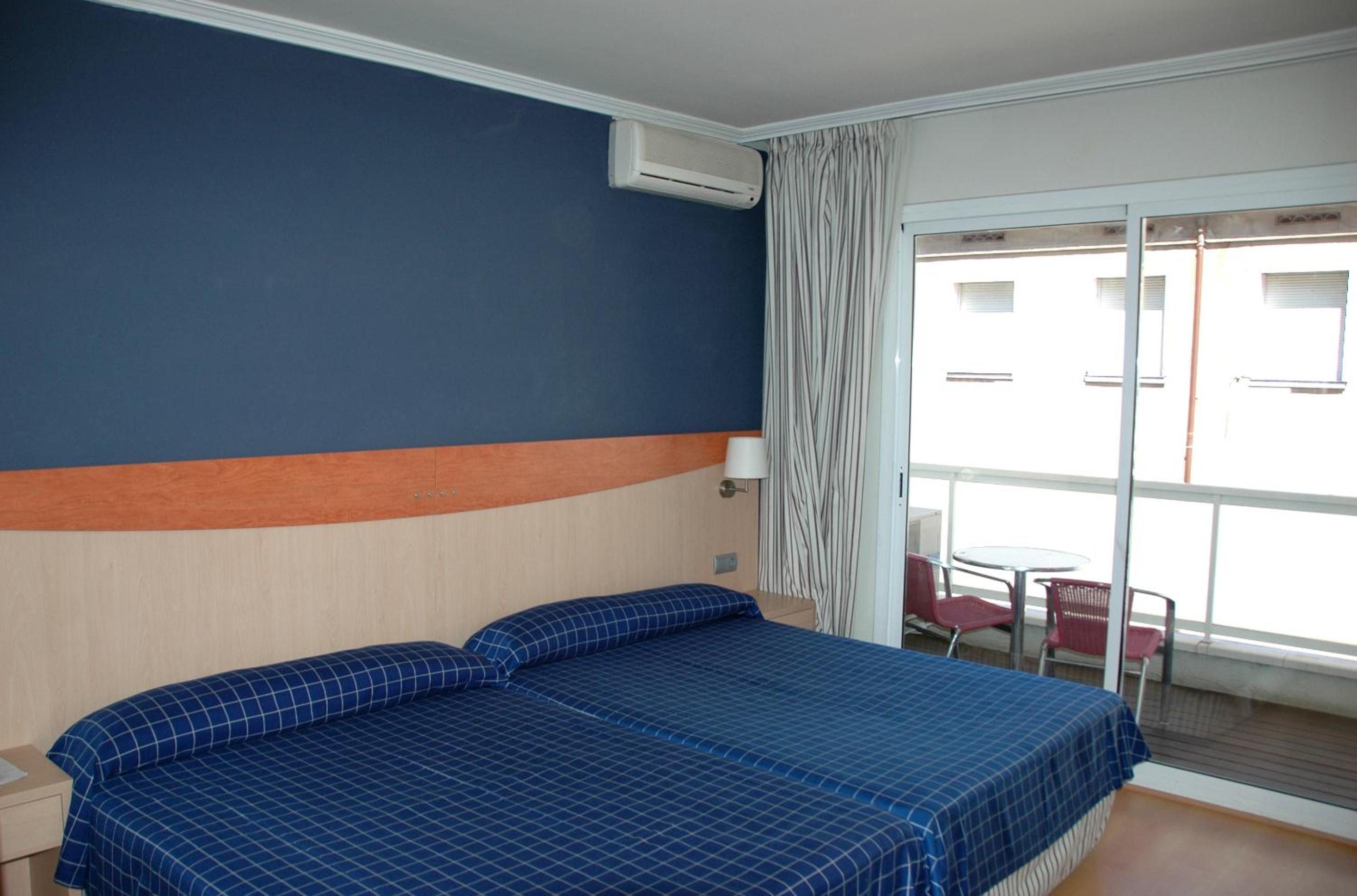 Habitación Familiar (2 Adultos + 2 Niños)