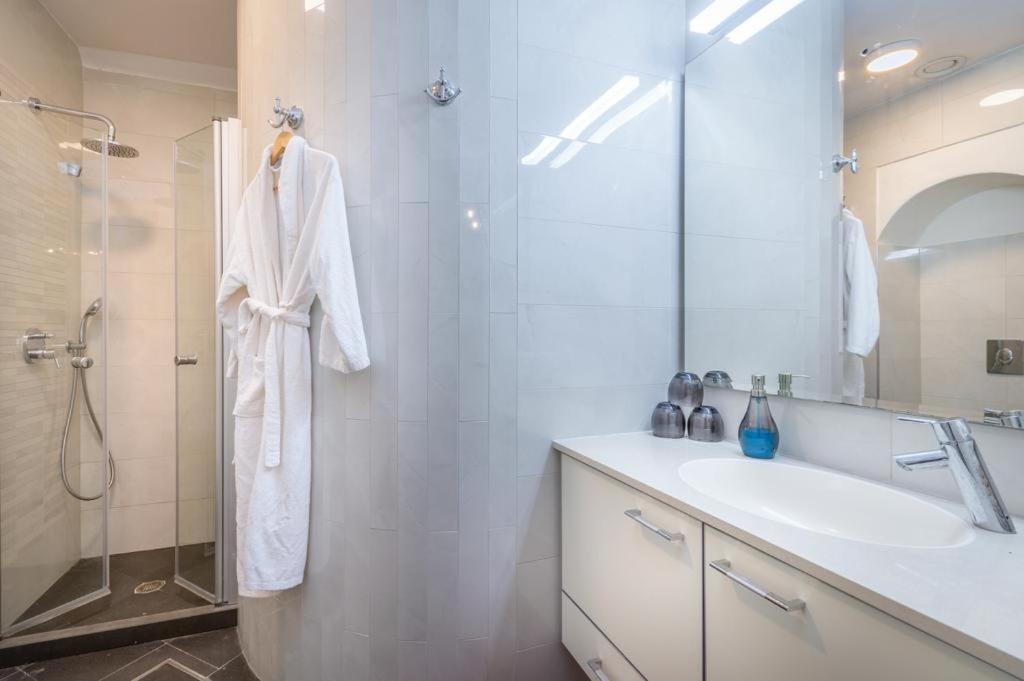 Superior Apartment - Photo 14