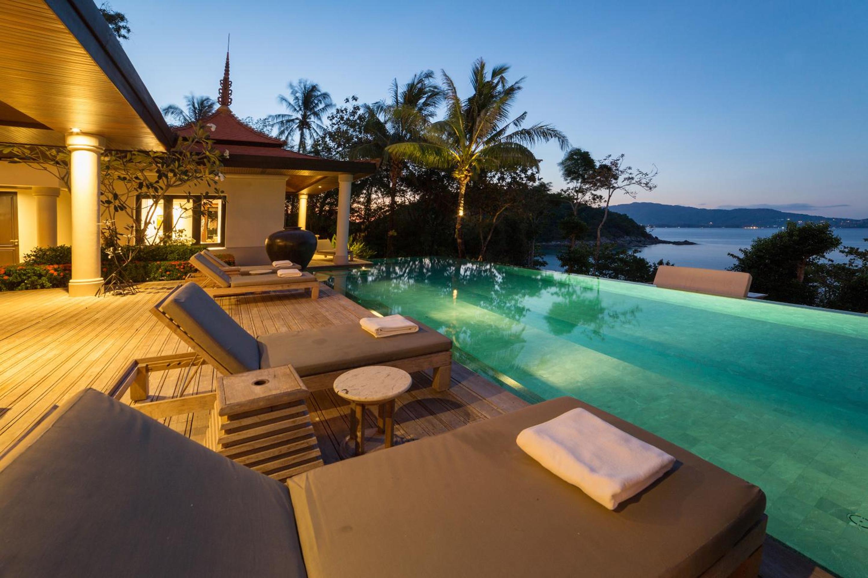 Four-Bedroom Ocean Front Residence  - Photo 13