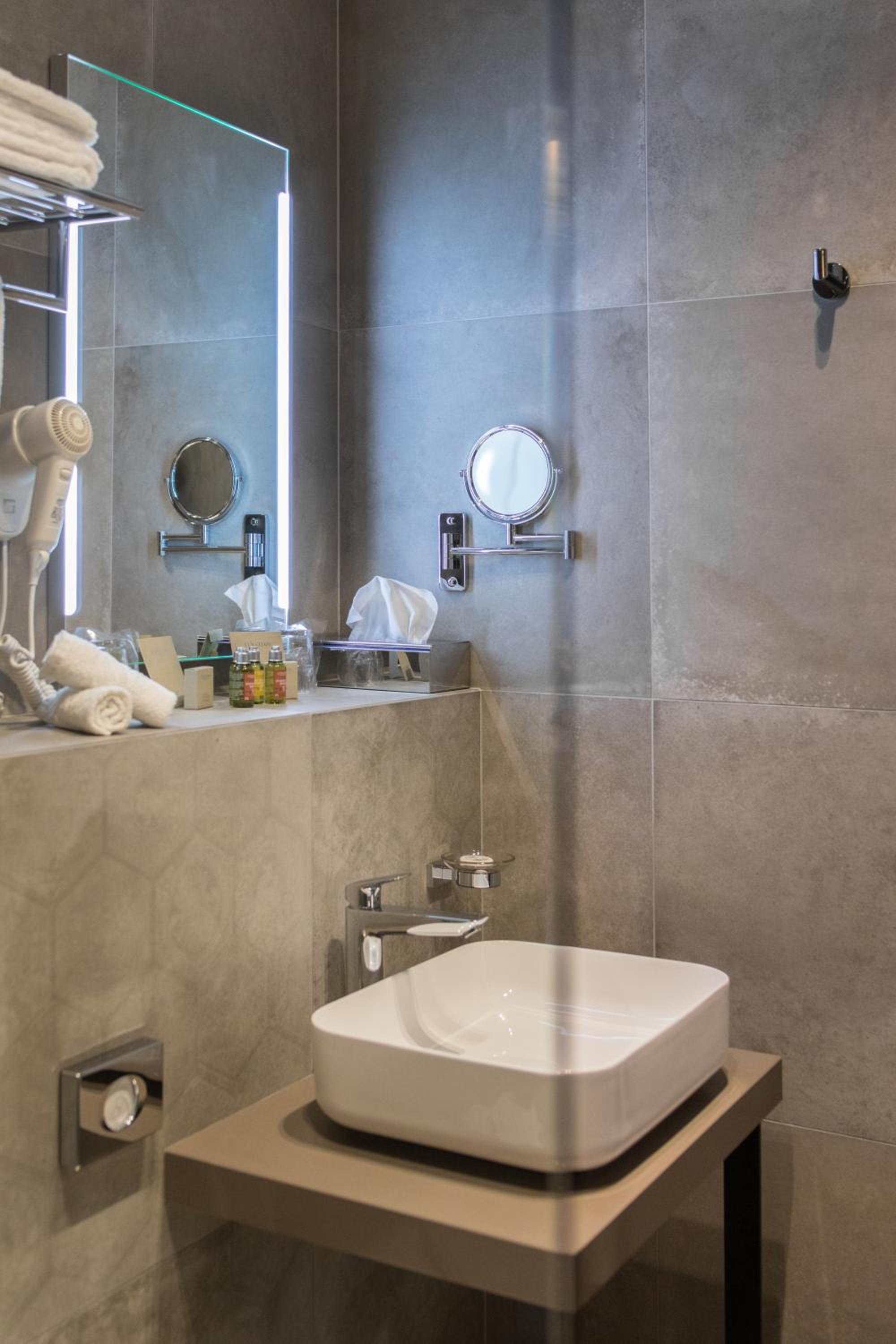Standard Double Room - Annex