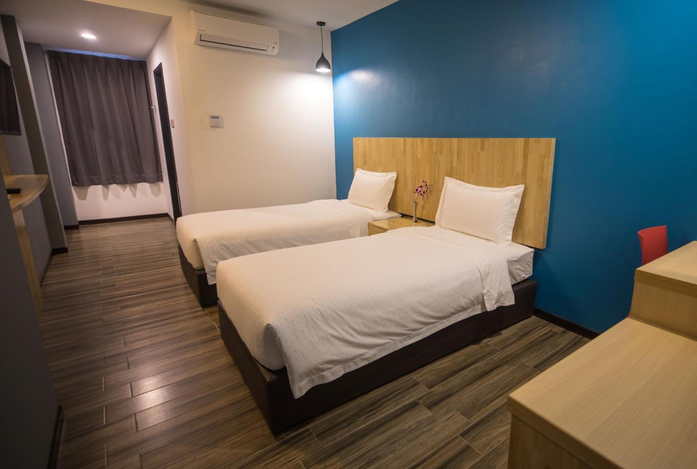 Superior Twin Room photo 2