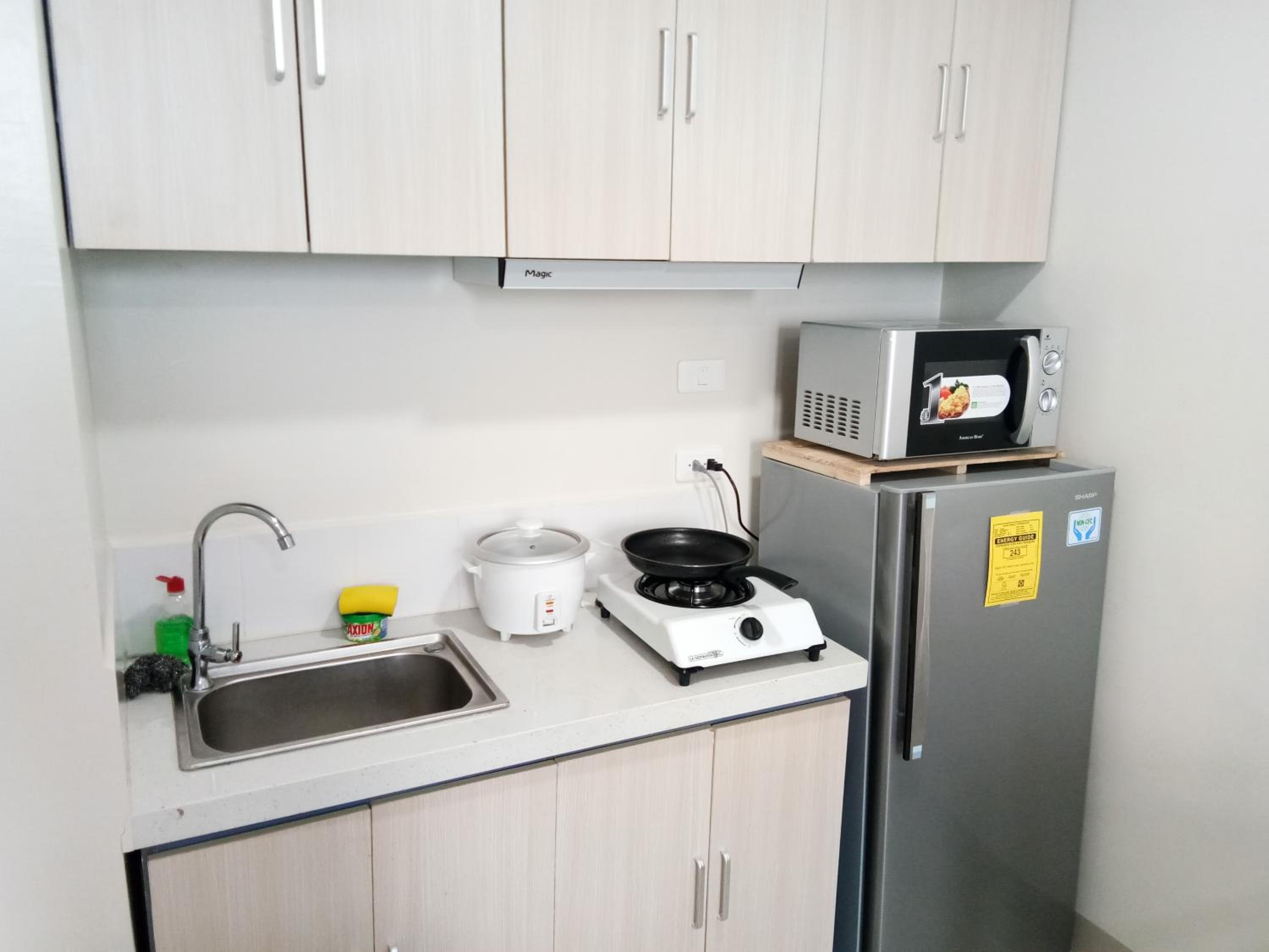 Studio Apartment - Photo 3