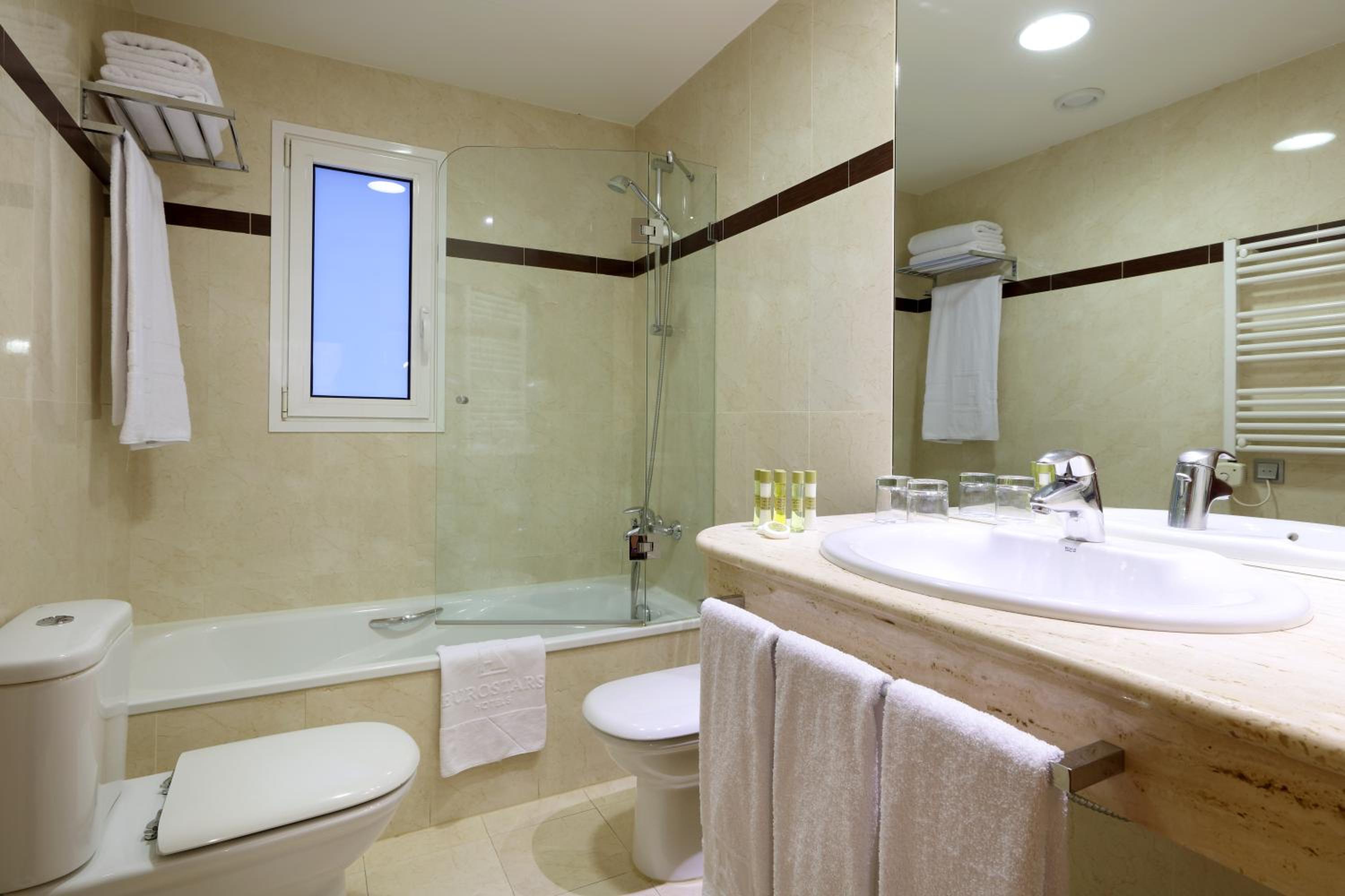 Double Room with Sofa Bed