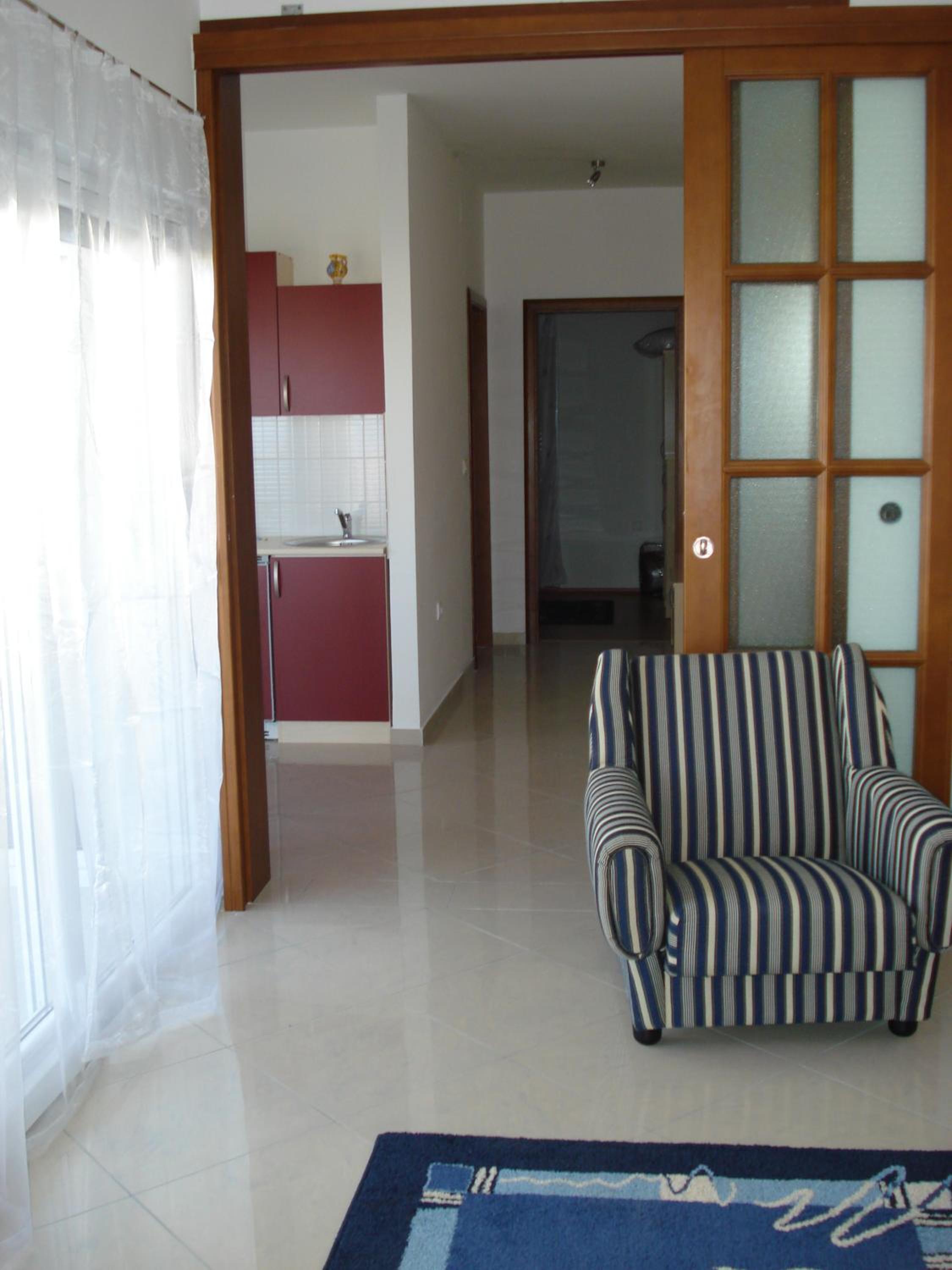 One-Bedroom Apartment with Balcony and Sea View photo 1