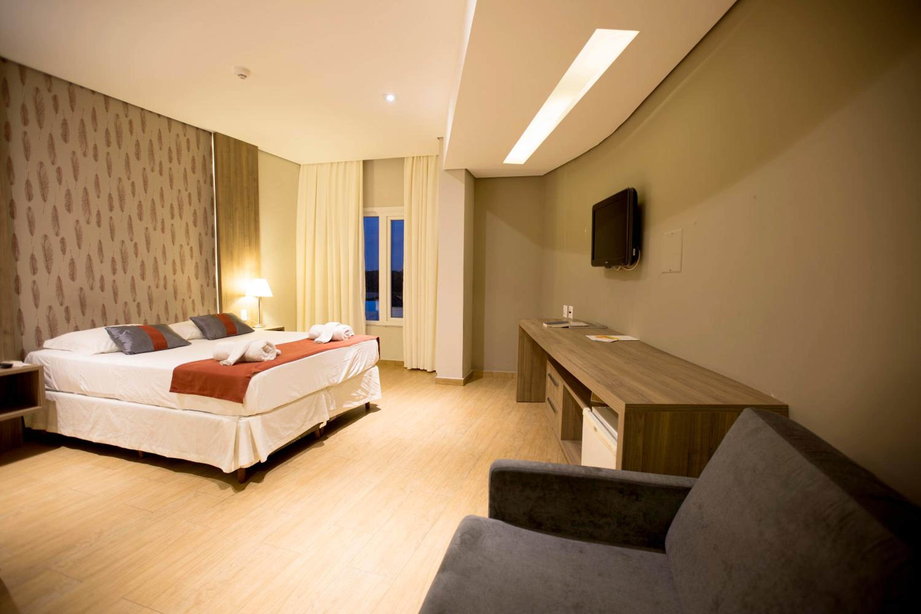 Executive Suite with Spa Bath - Photo 2