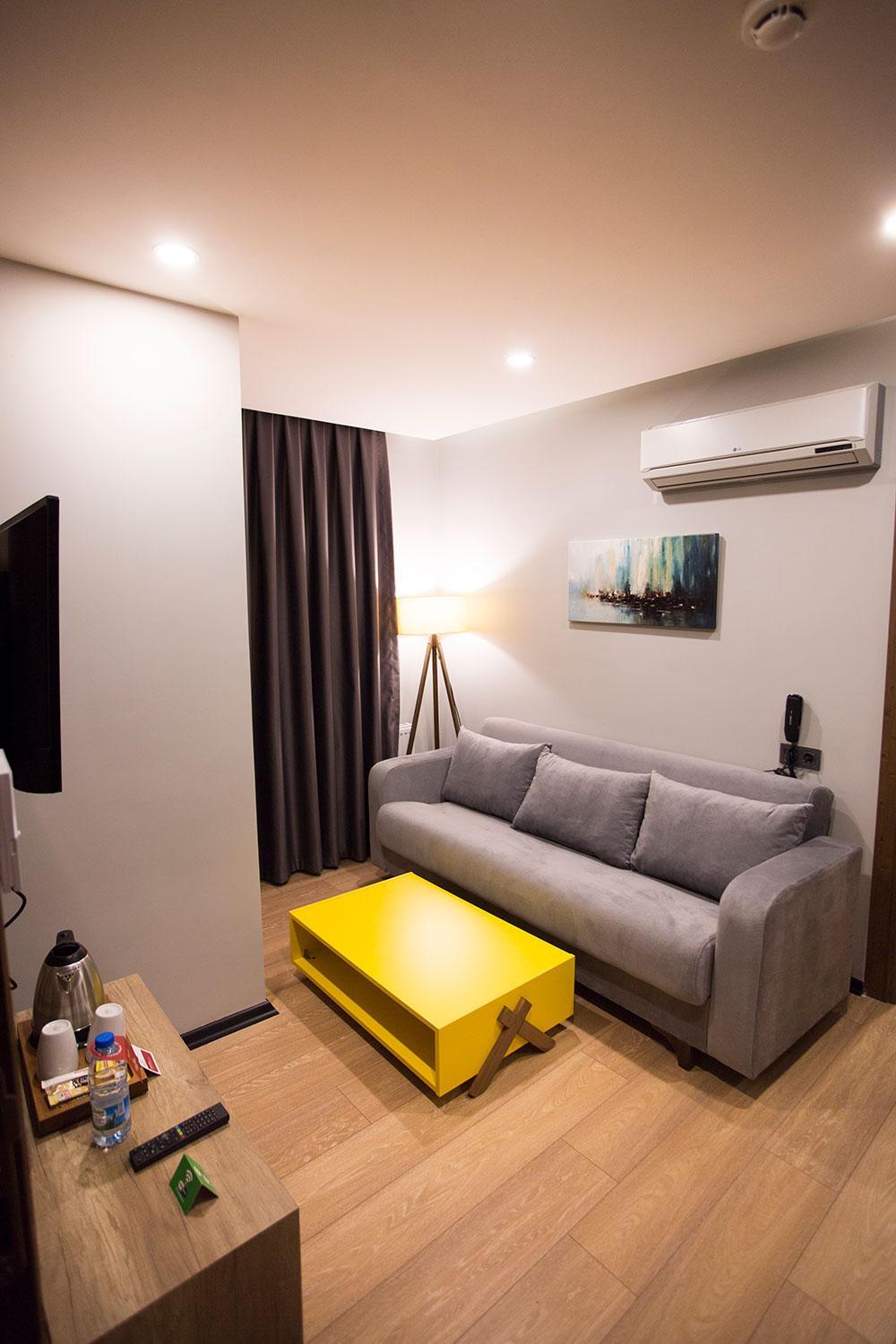 Economy Apartment photo 2