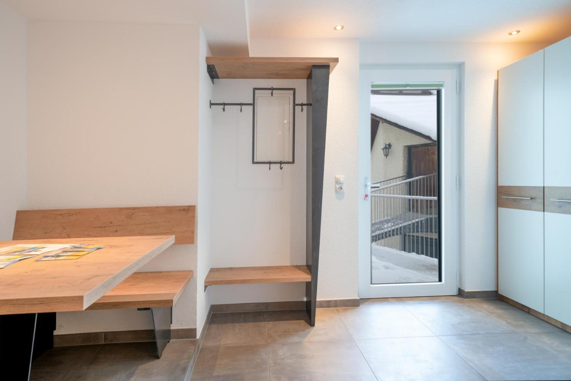 Apartment with Mountain View photo 1