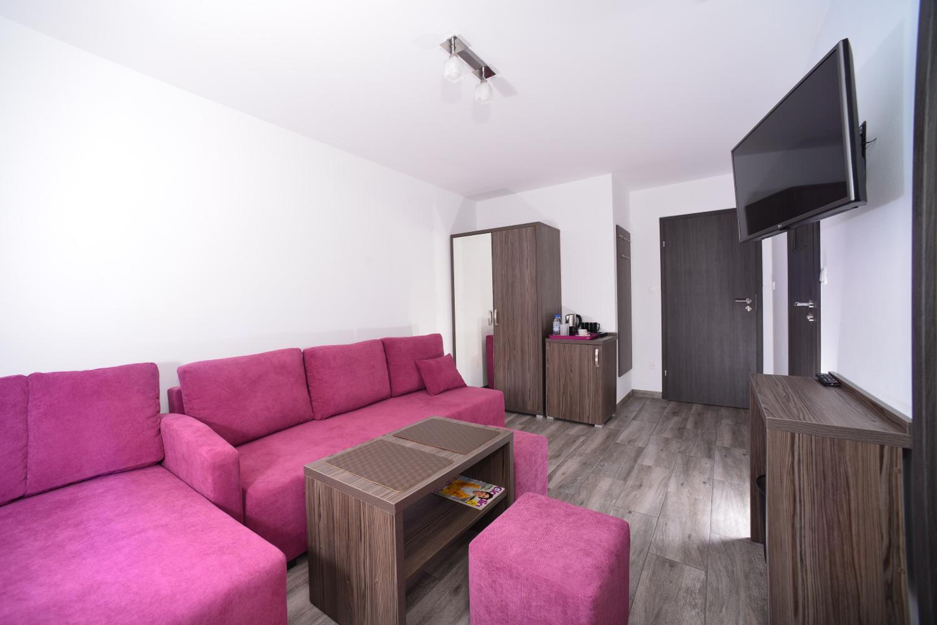 Apartment photo 1