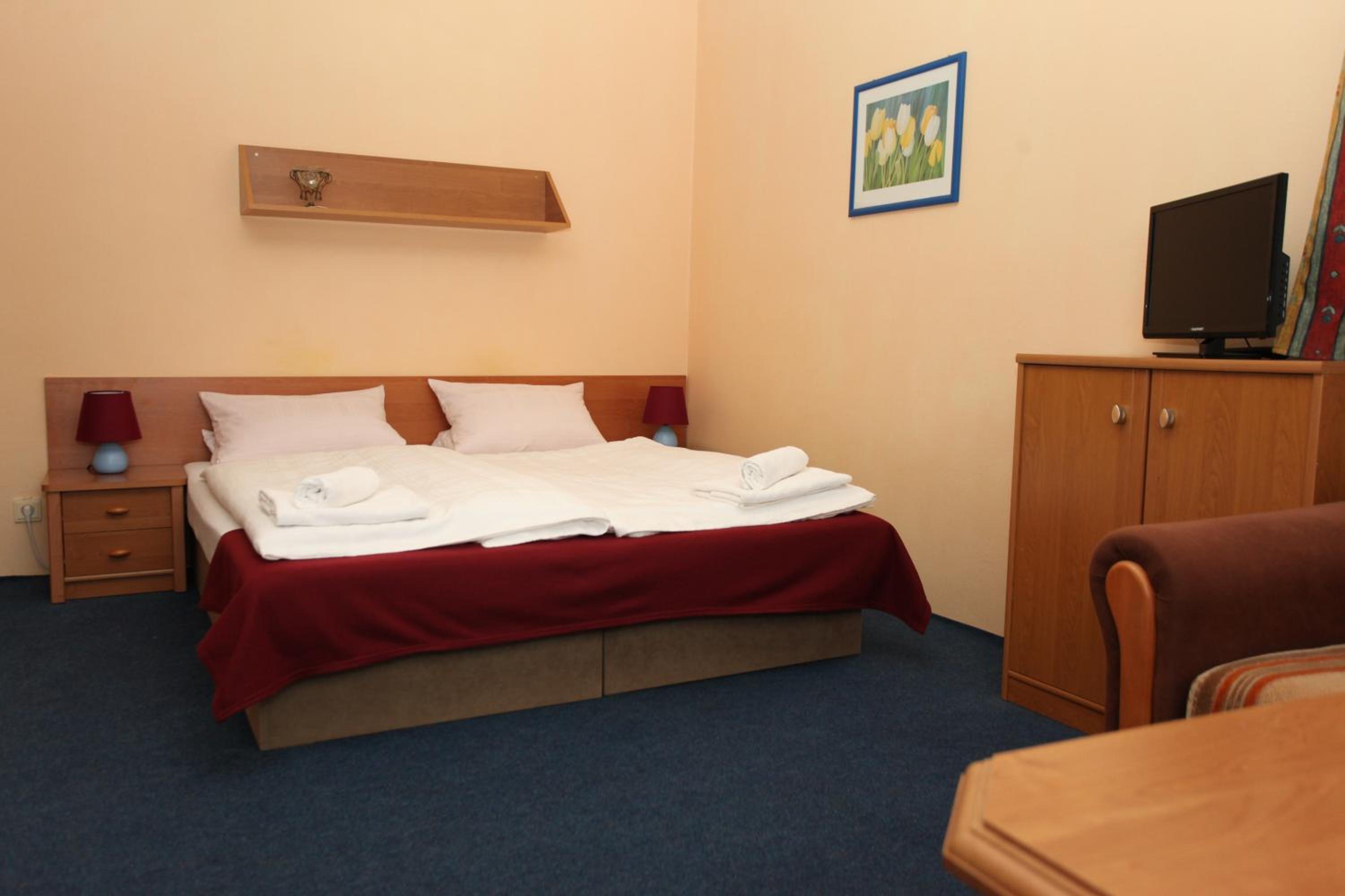 Double Room with Extra Bed