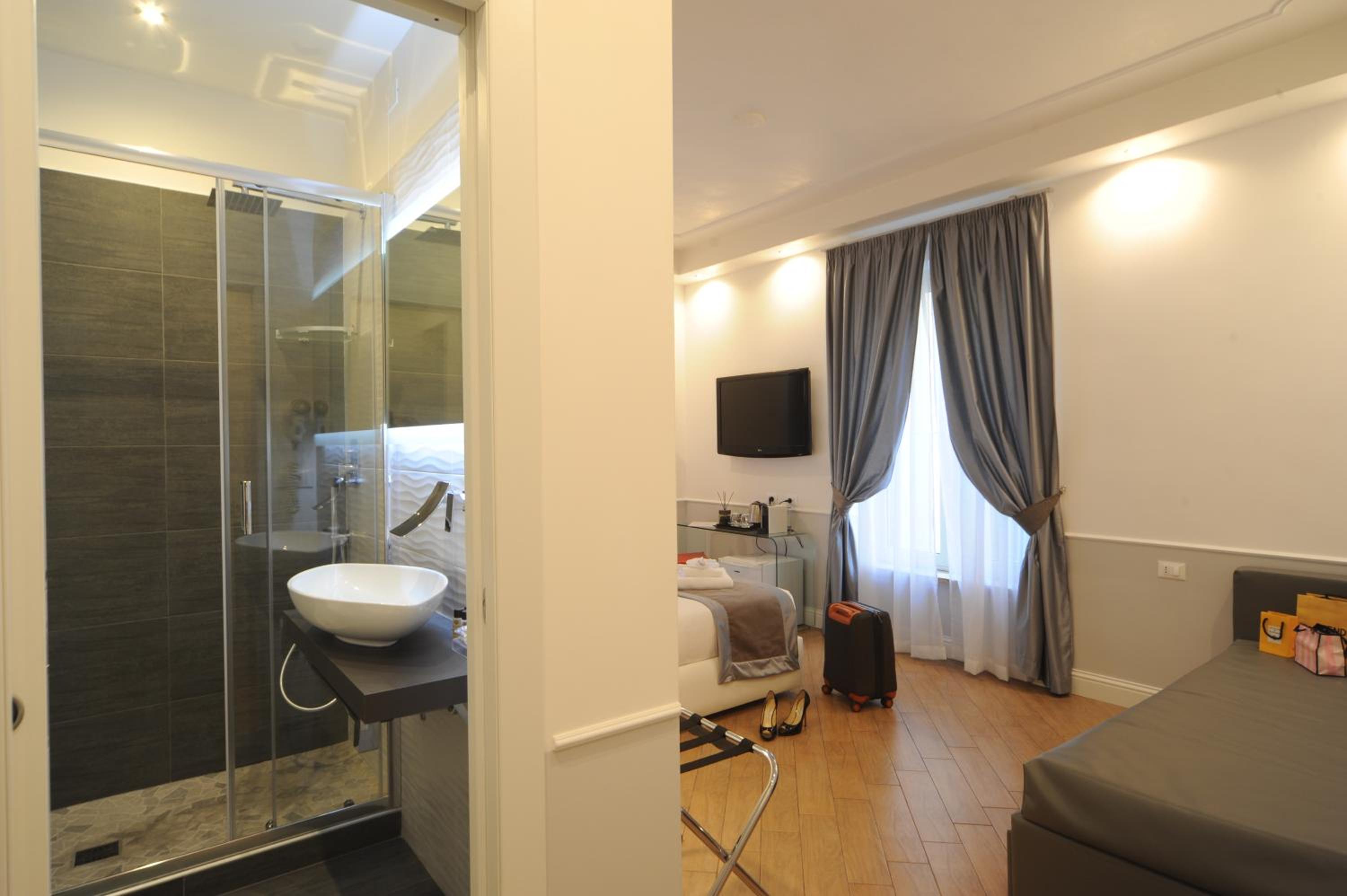 Triple Room photo 2