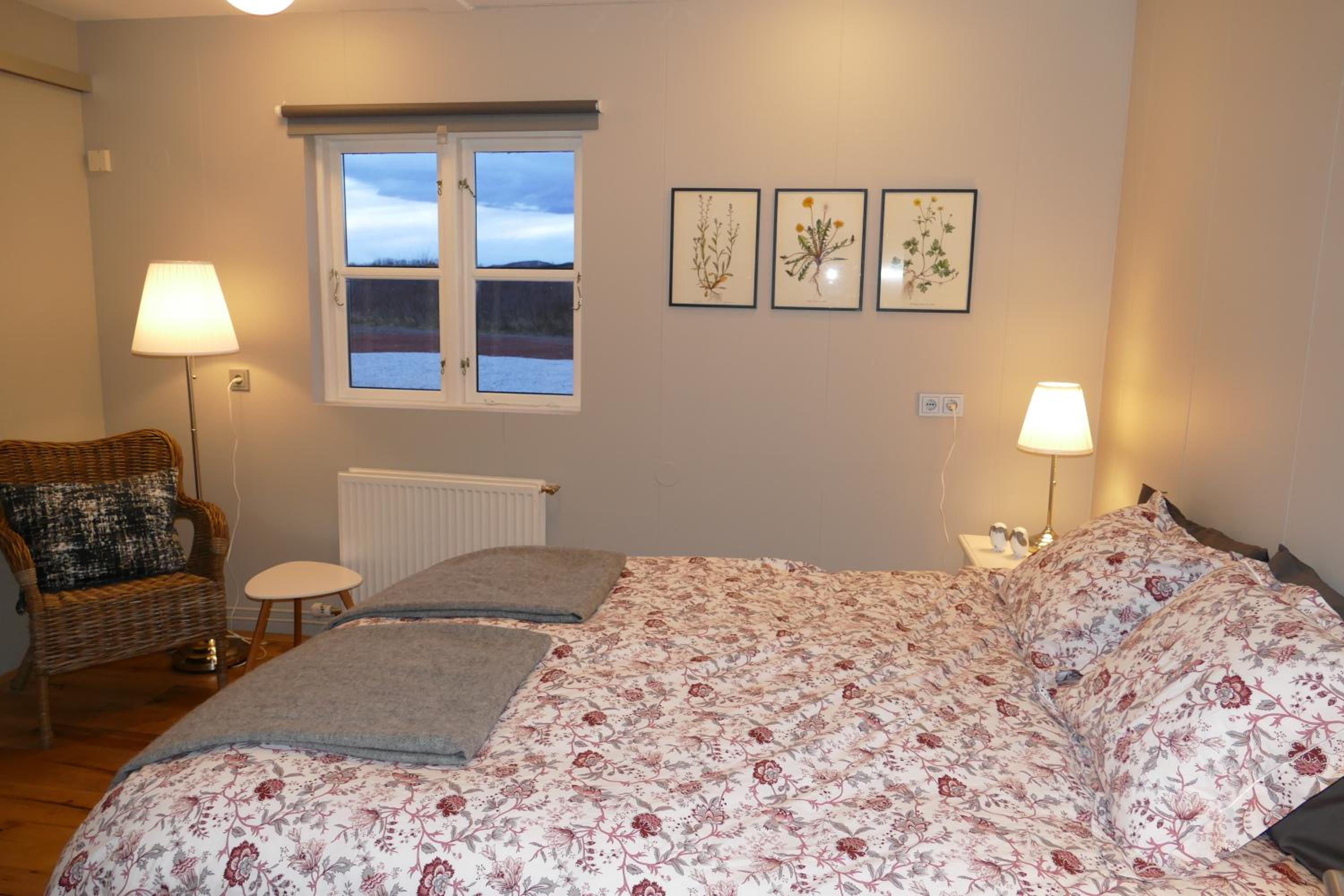 Four-Bedroom House photo 1