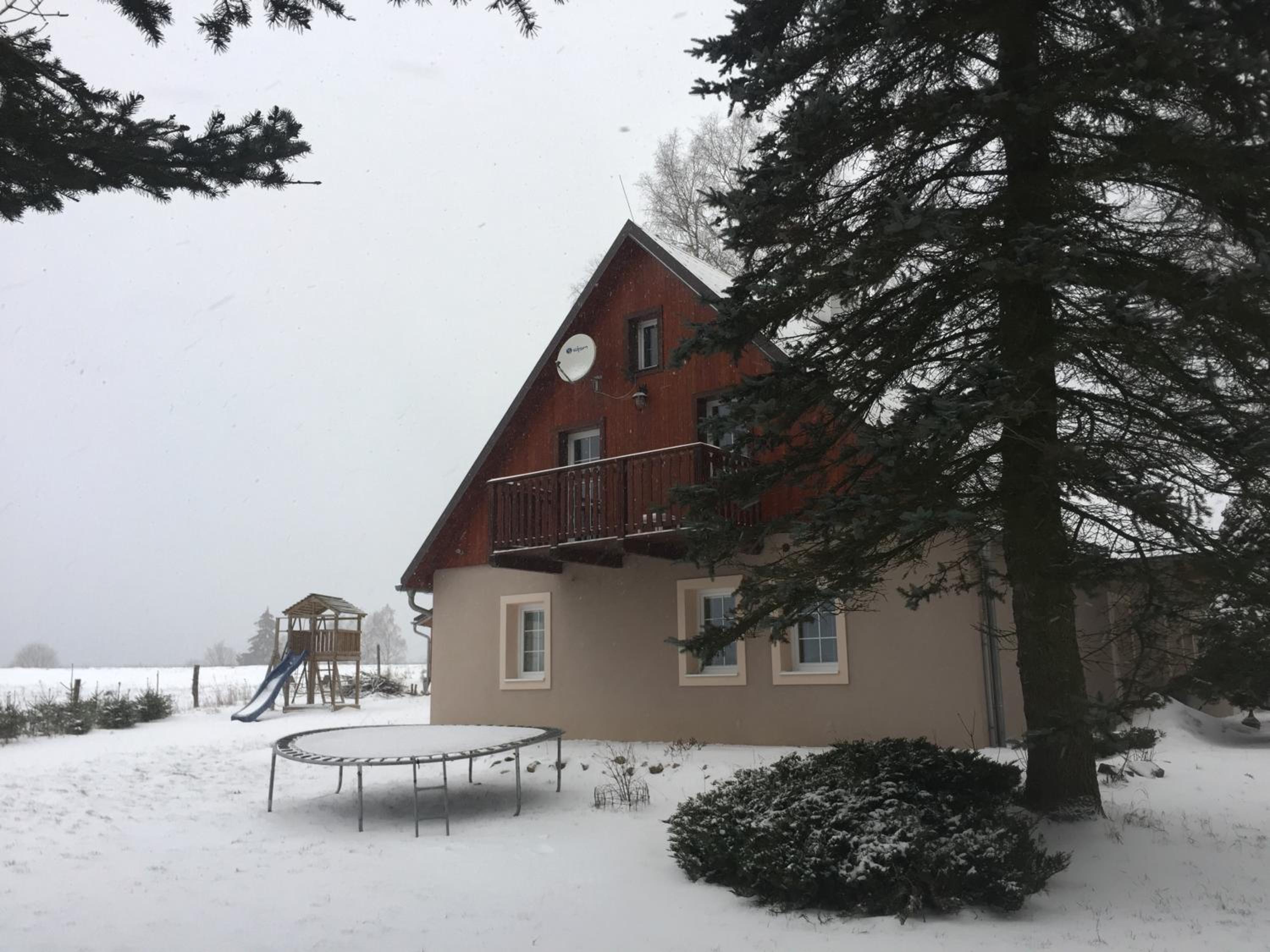 Villa photo 2