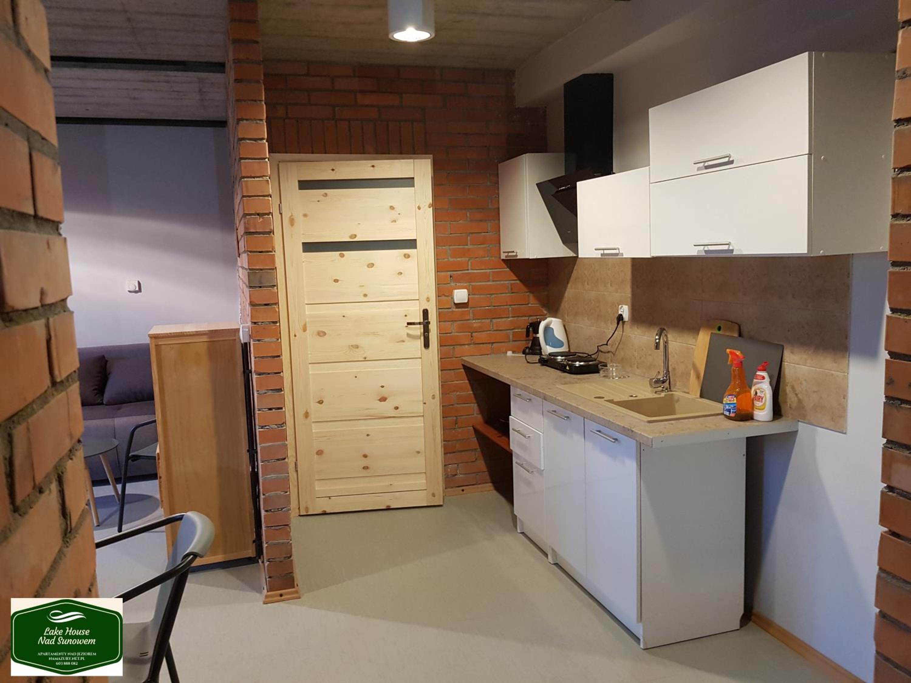 Duplex Suite - Photo 13