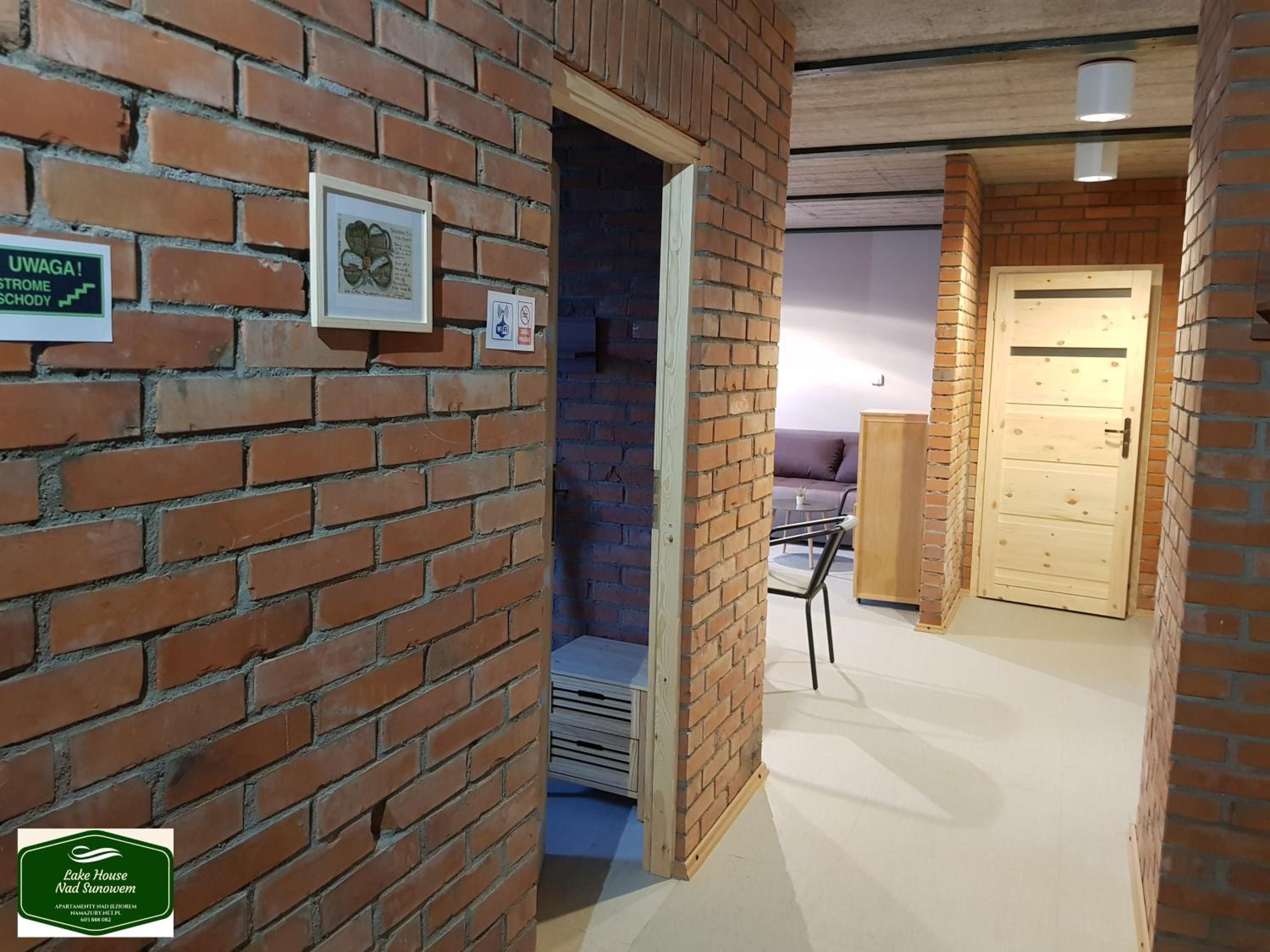 Duplex Suite - Photo 15