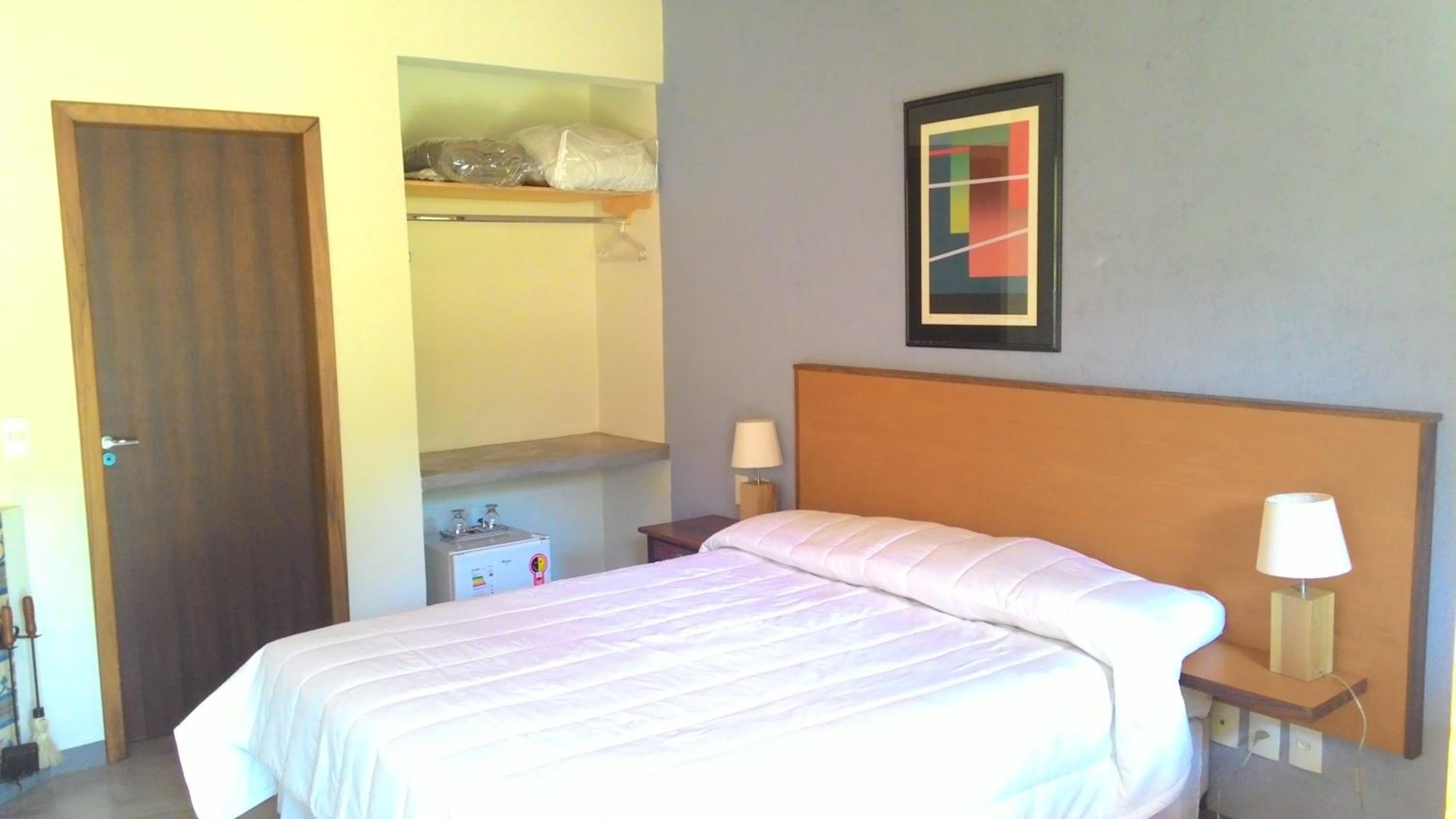 Queen Room with Balcony photo 1