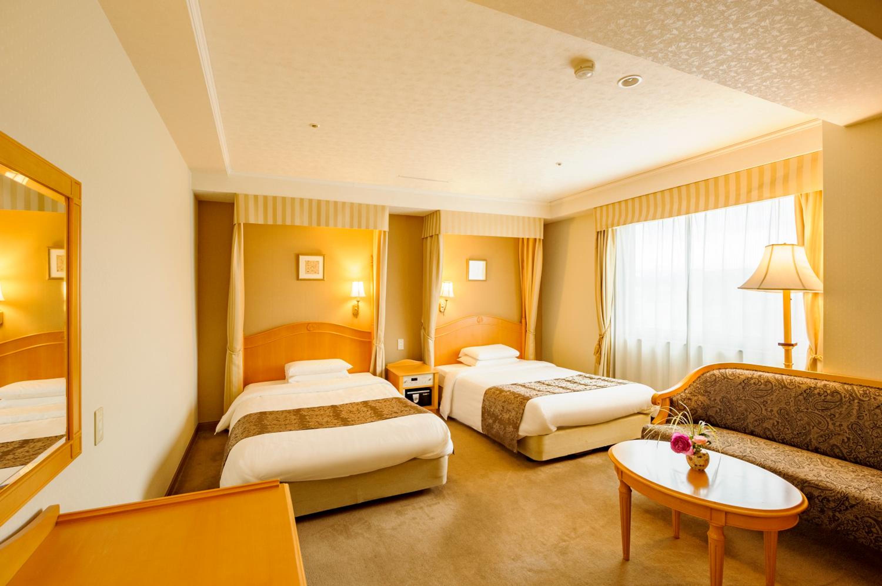 Room Selected At Check-In (2 Adult) - Bed Type Not Guaranteed