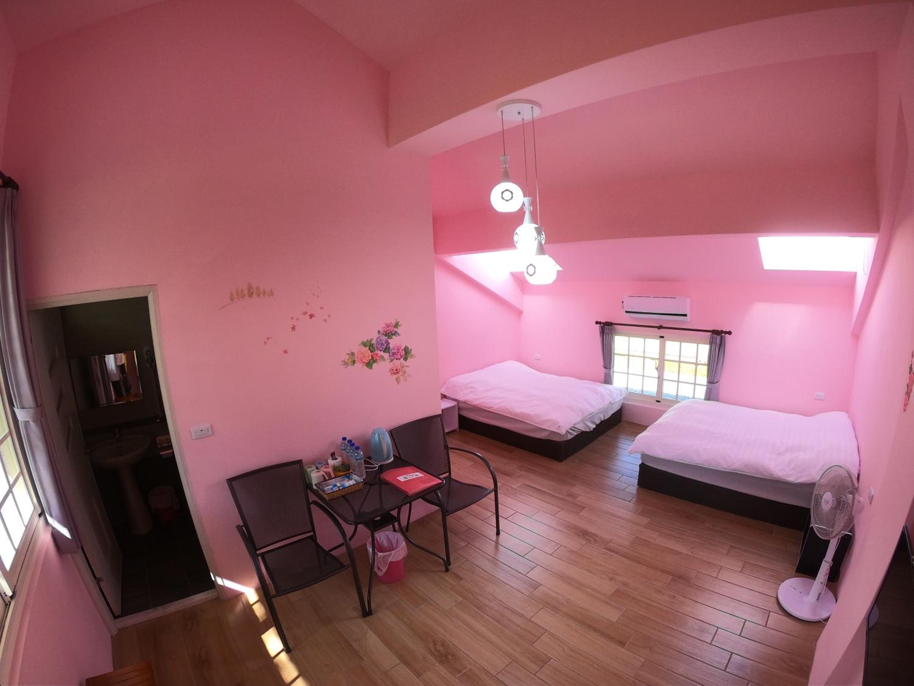 Standard Quadruple Room photo 3