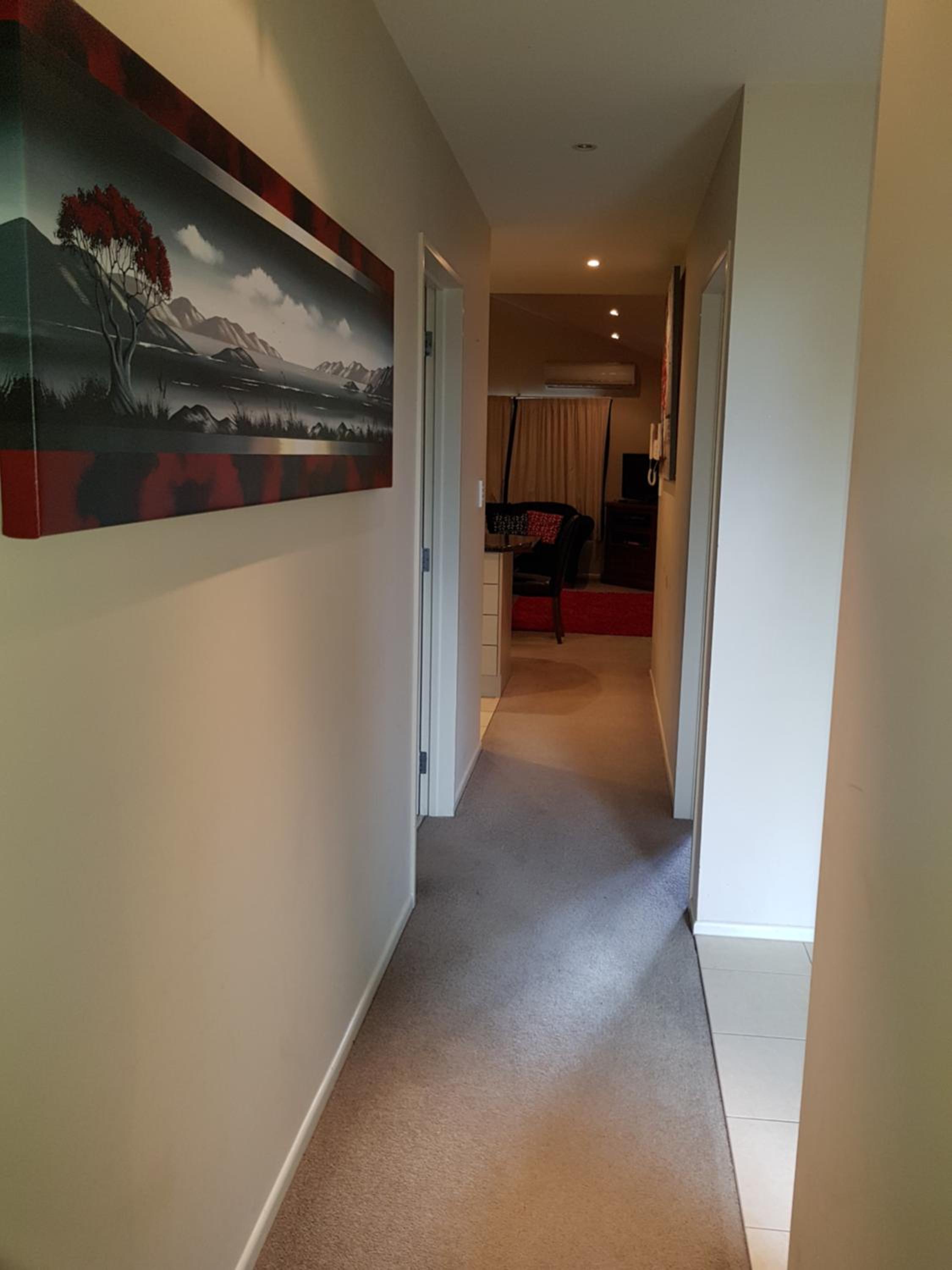 Three-Bedroom Villa photo 2