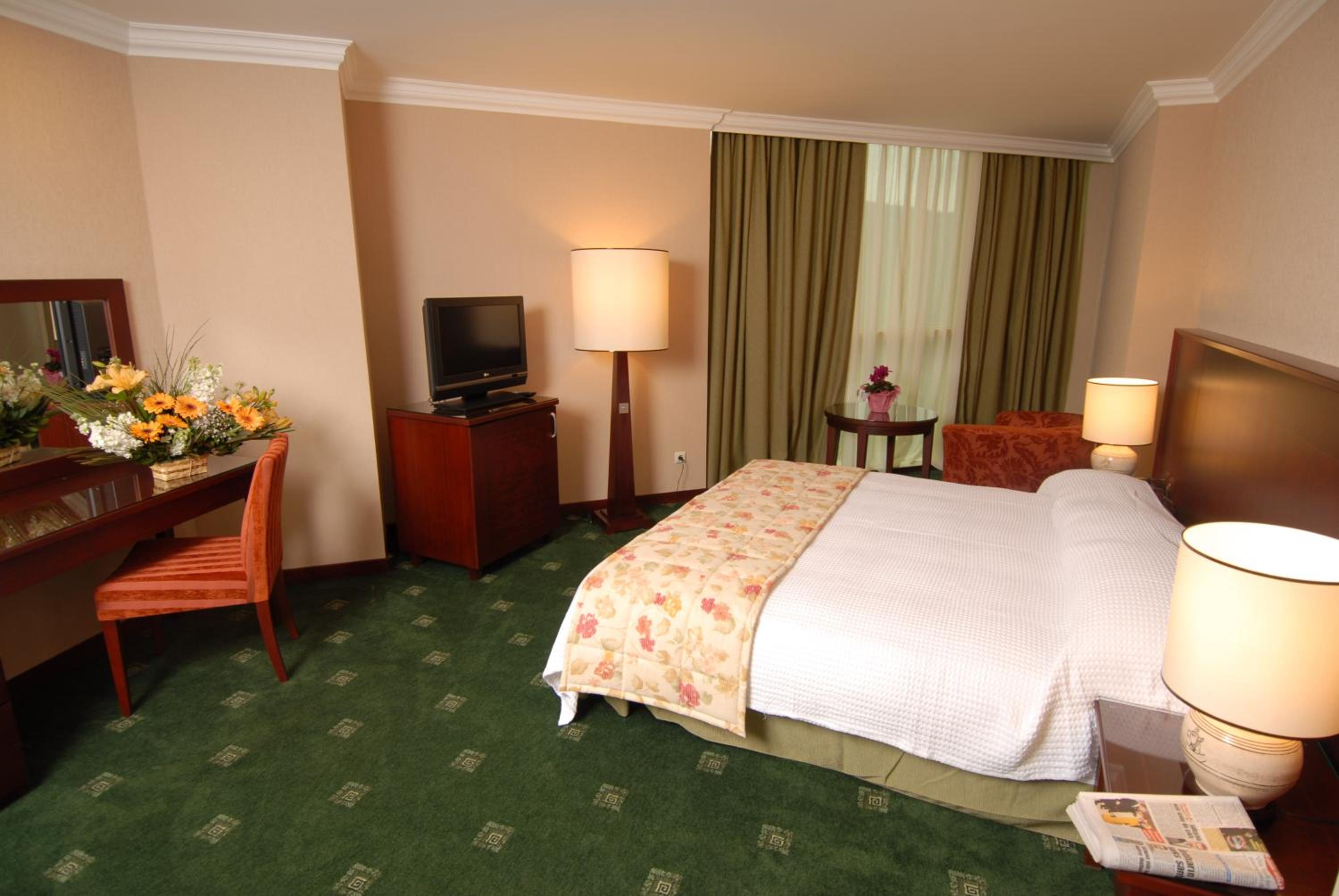 Superior King Room photo 3