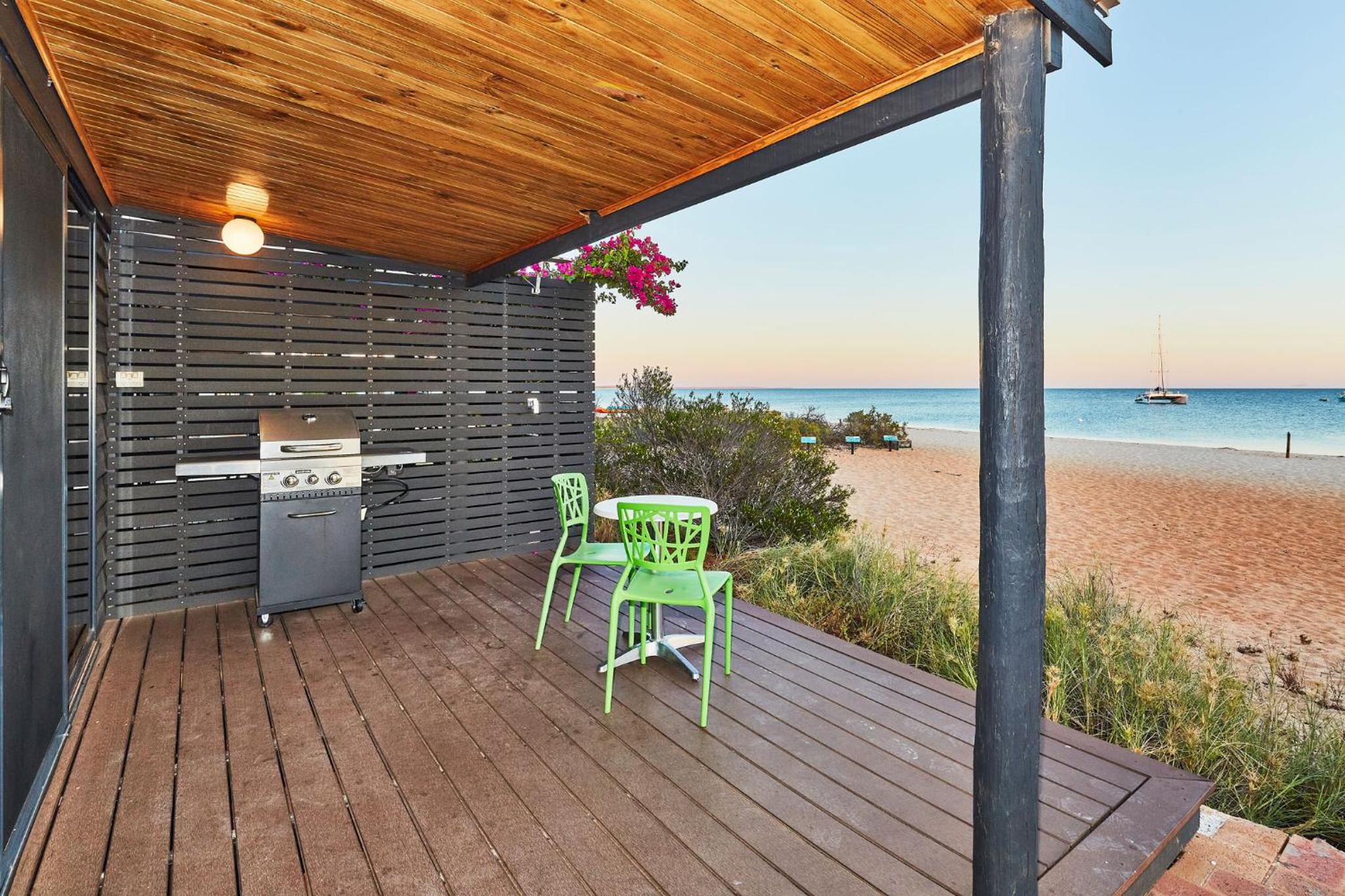Superior Beach View Room  photo 3
