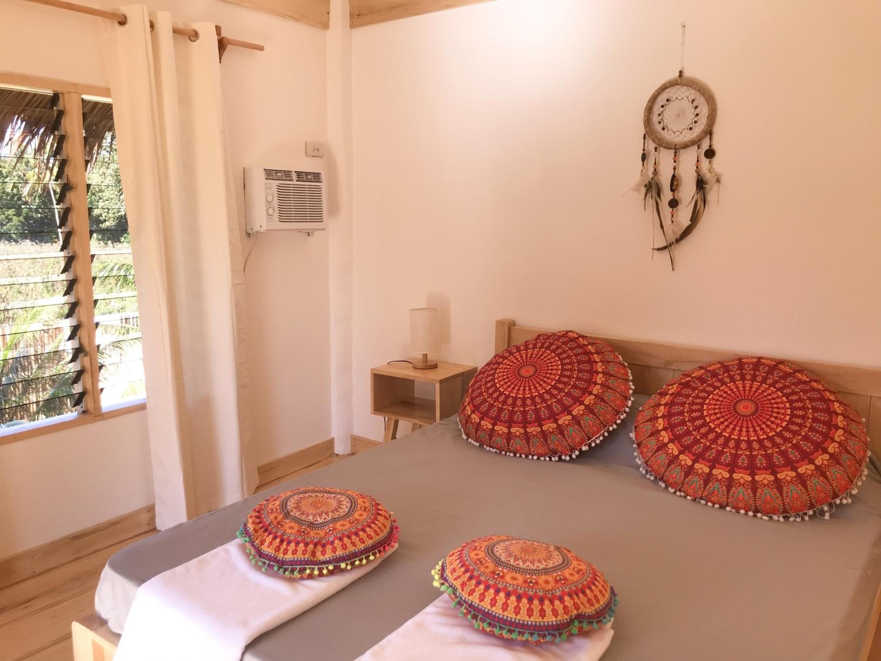 Deluxe Bungalow - Photo 16