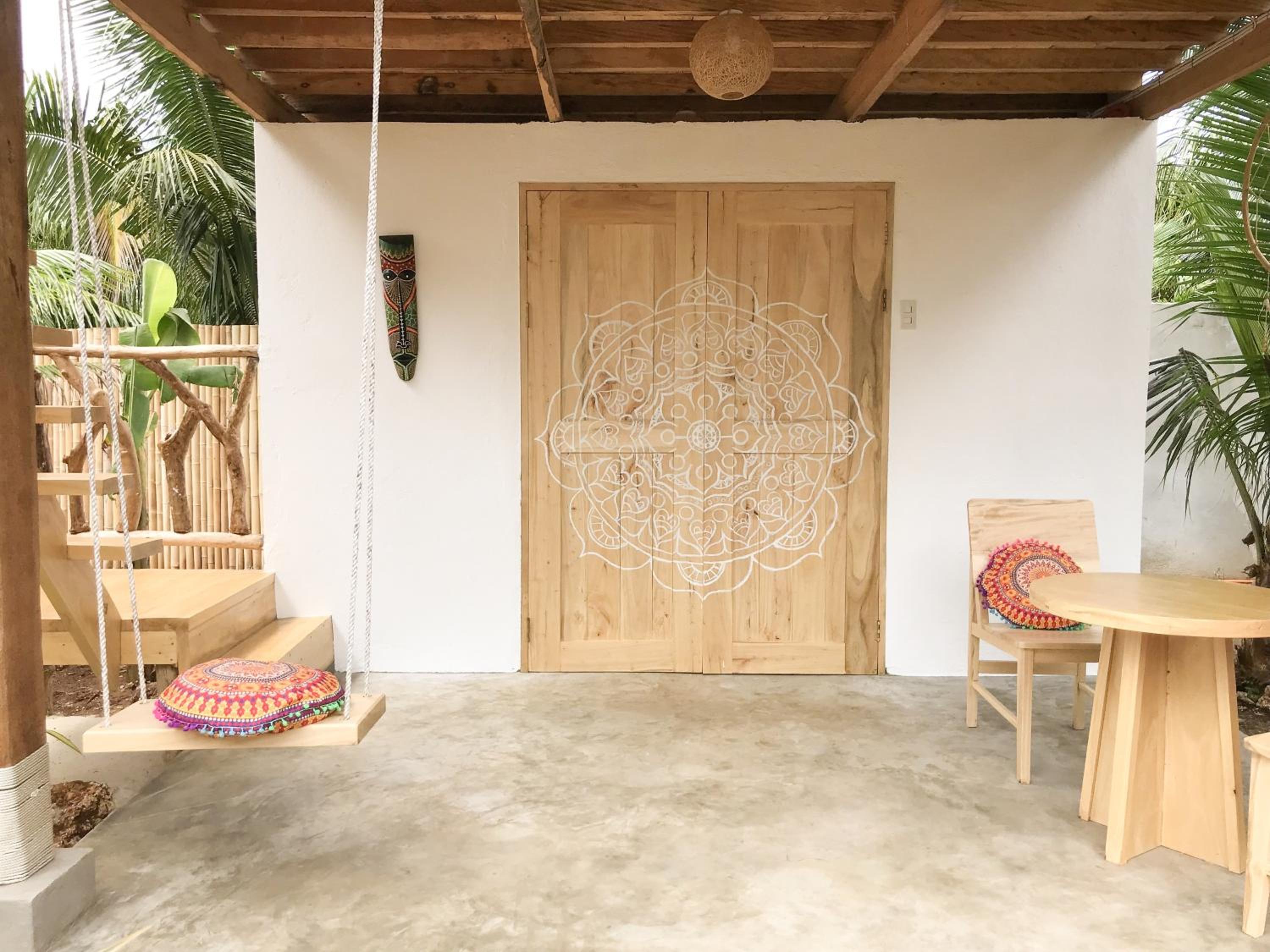 Deluxe Bungalow - Photo 10