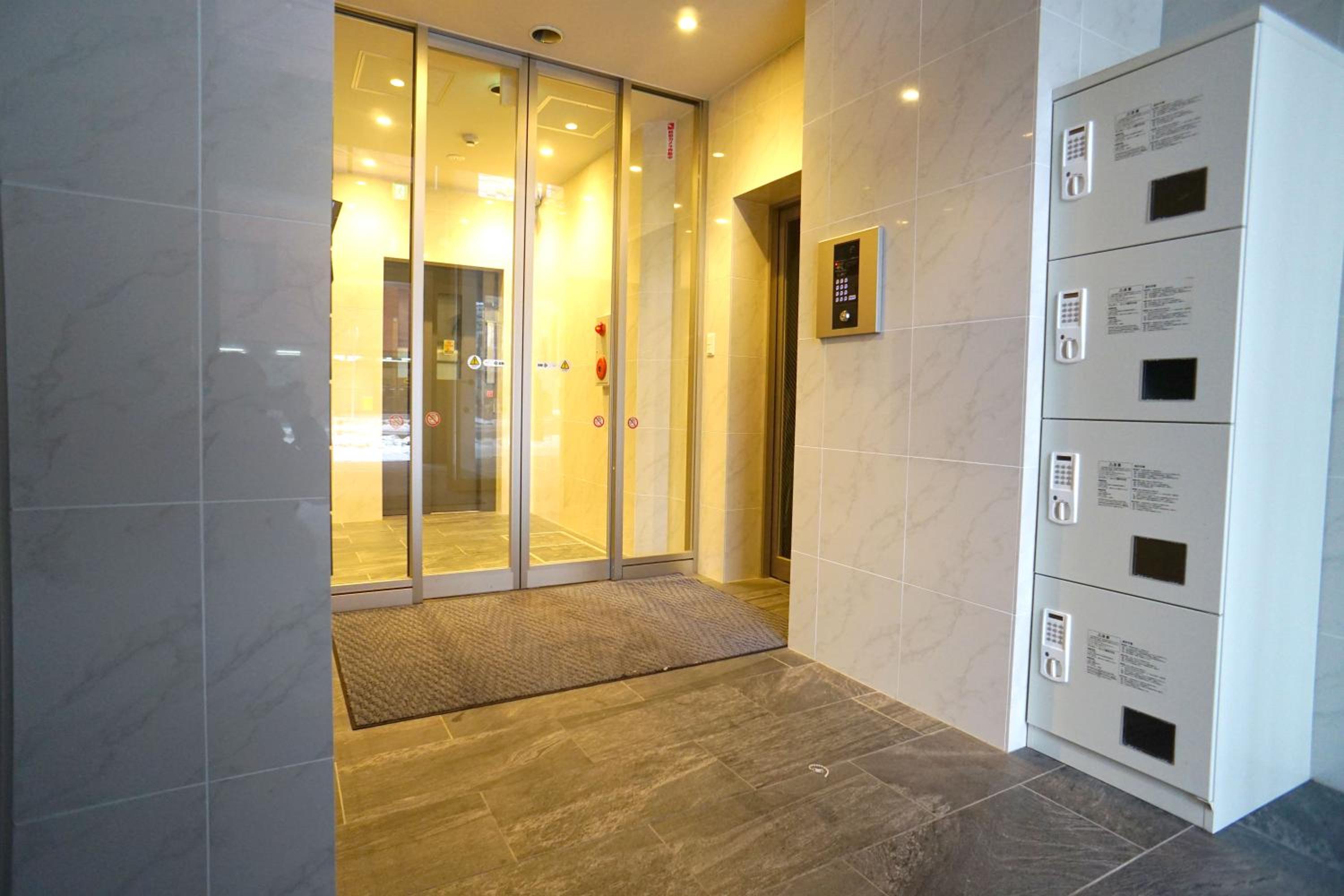 One-Bedroom Apartment - Photo 15