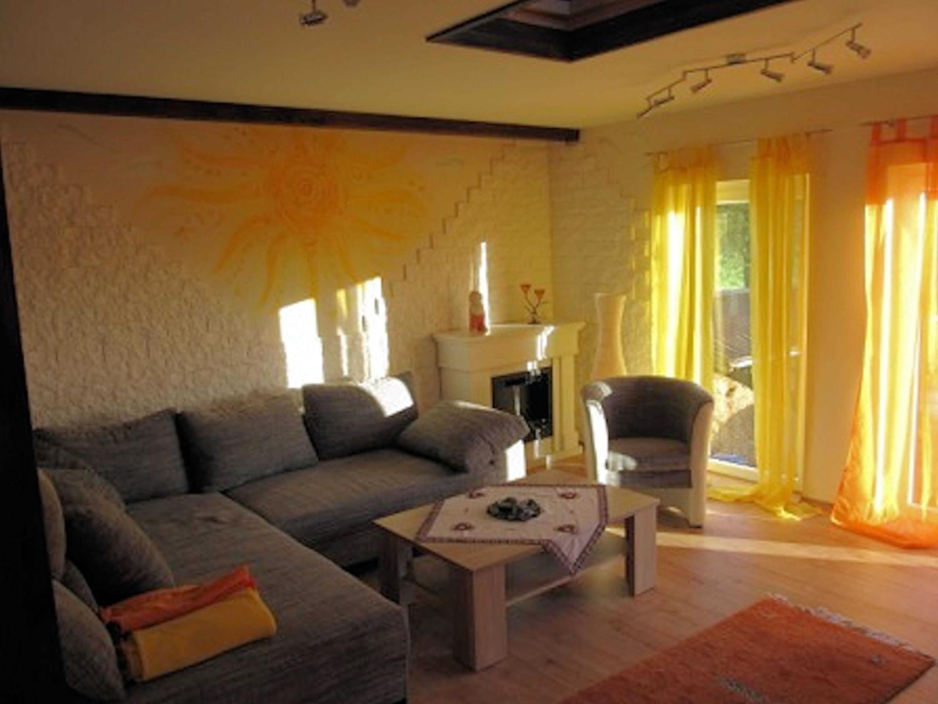 One-Bedroom Apartment with Balcony photo 1