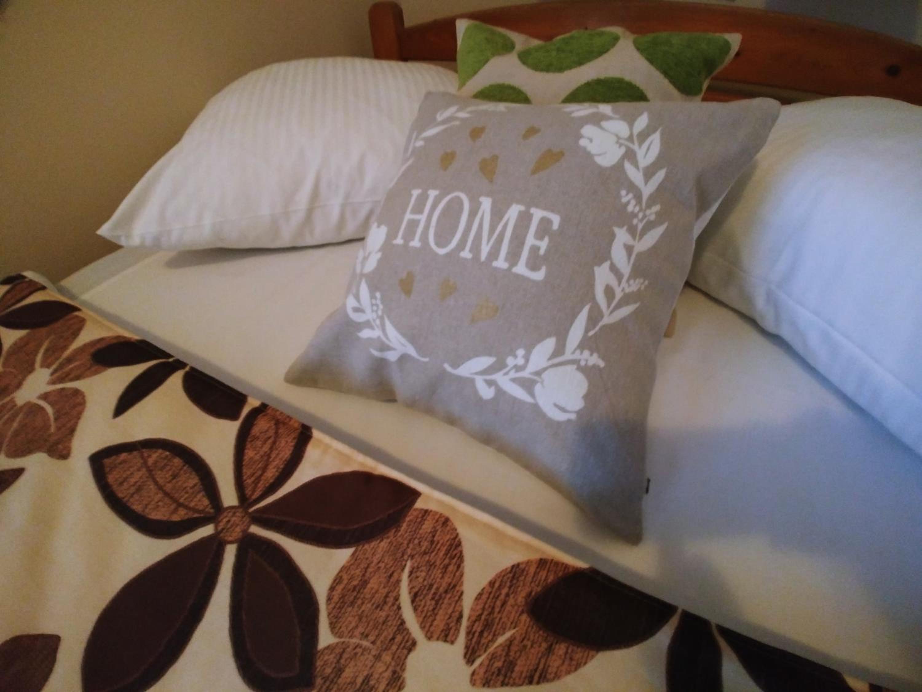 Small Double Room - Photo 3