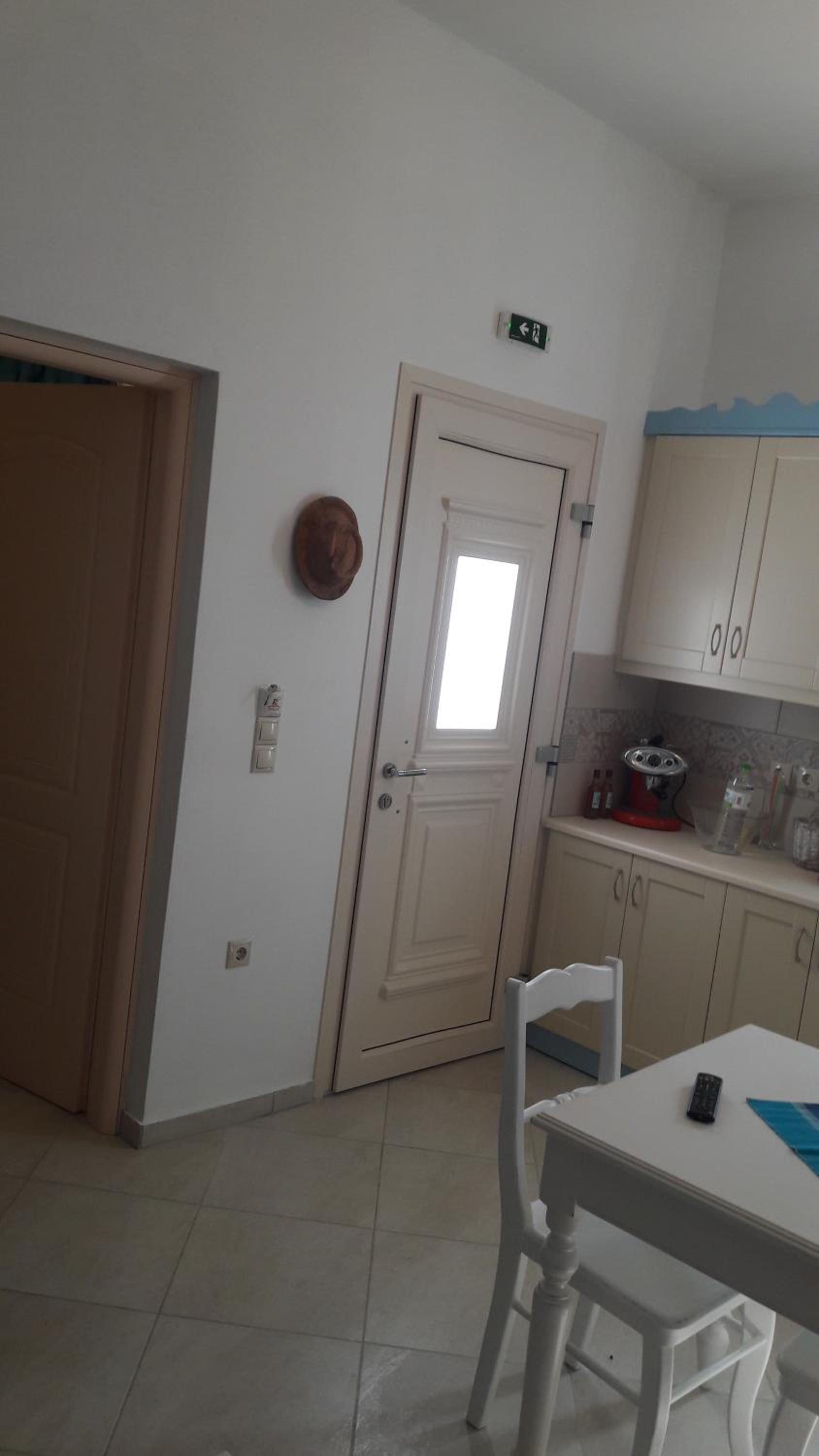 Two-Bedroom Apartment - Photo 5