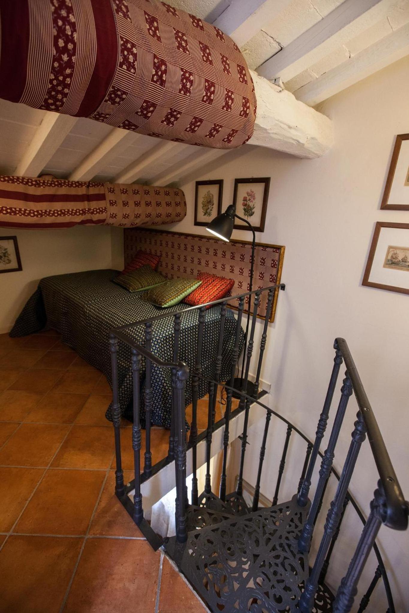 Large Double or Twin Room - Photo 9