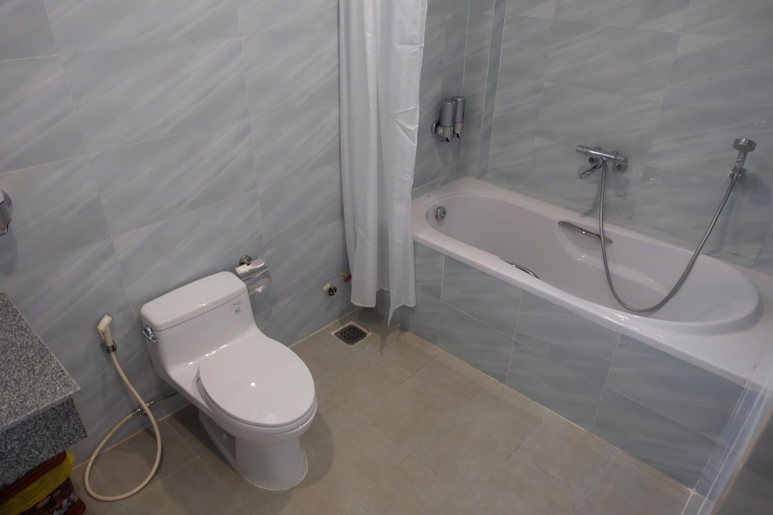 Family Room with Bath - Photo 10