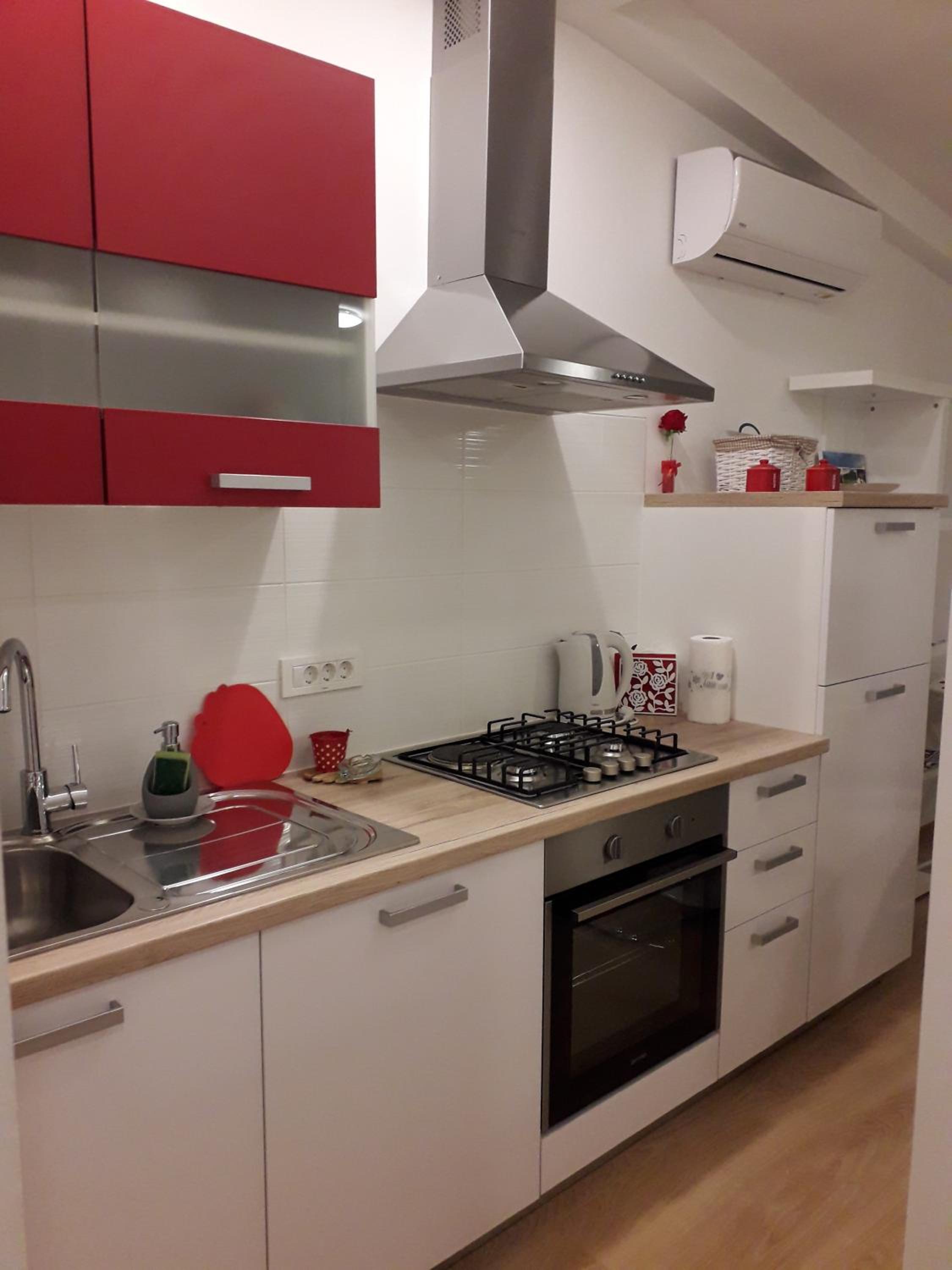Apartment - Photo 9